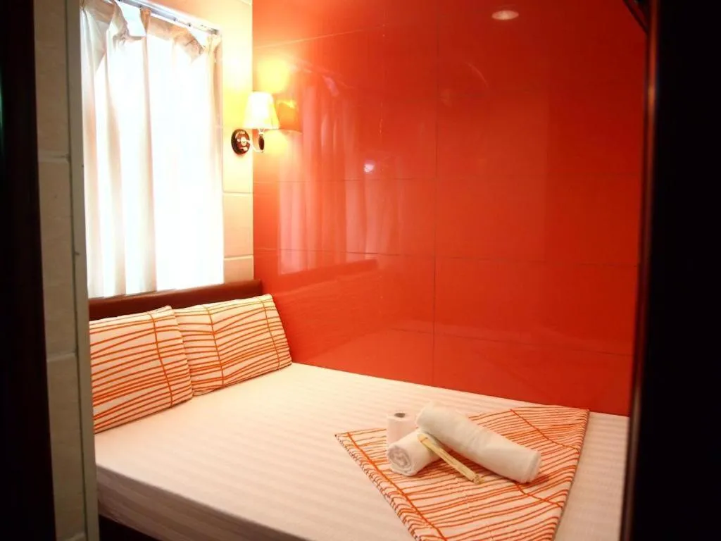 Property building, Bed in Woodstock Hostel