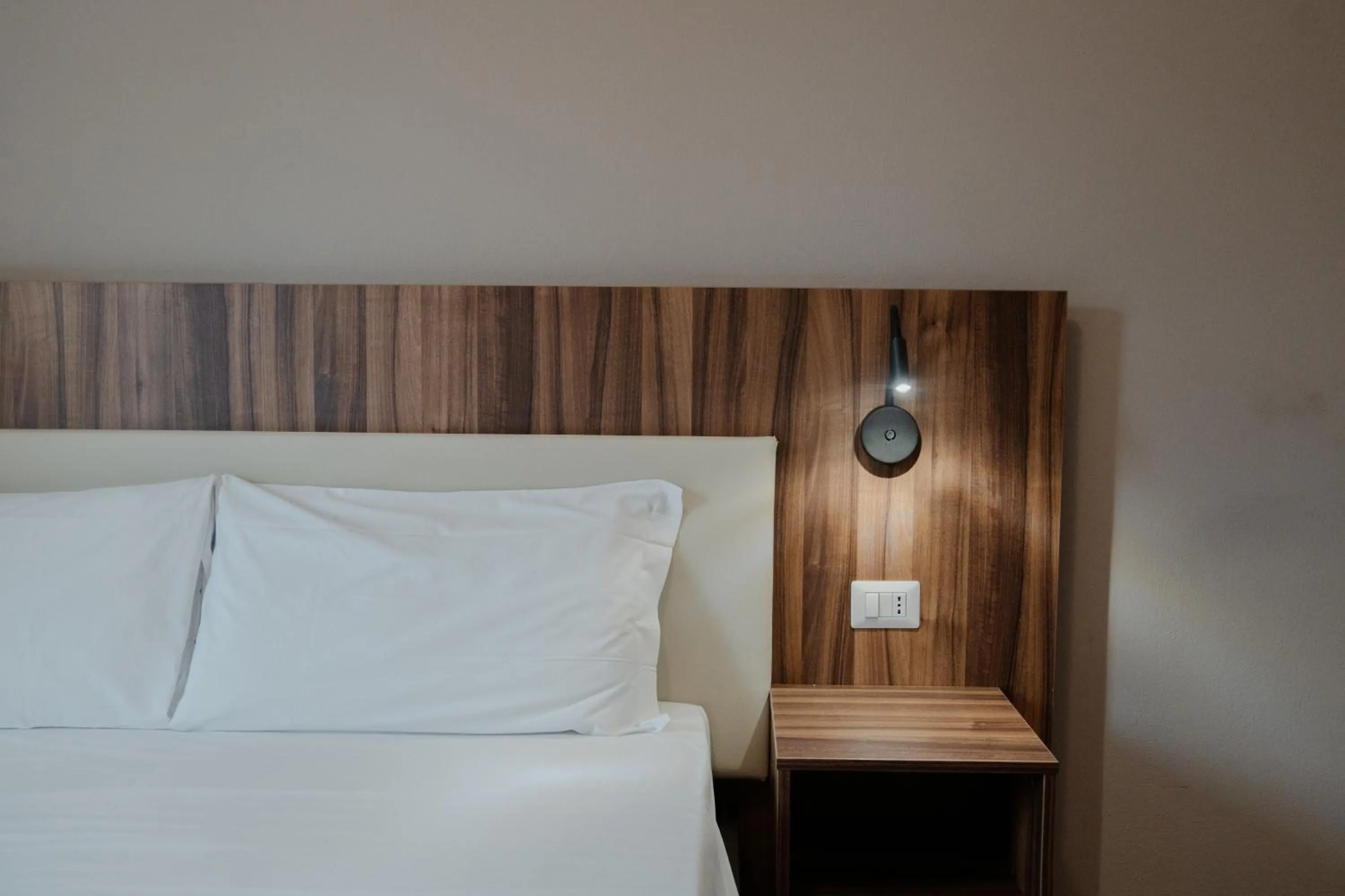 Bed in Hotel Ristorante La Rampina