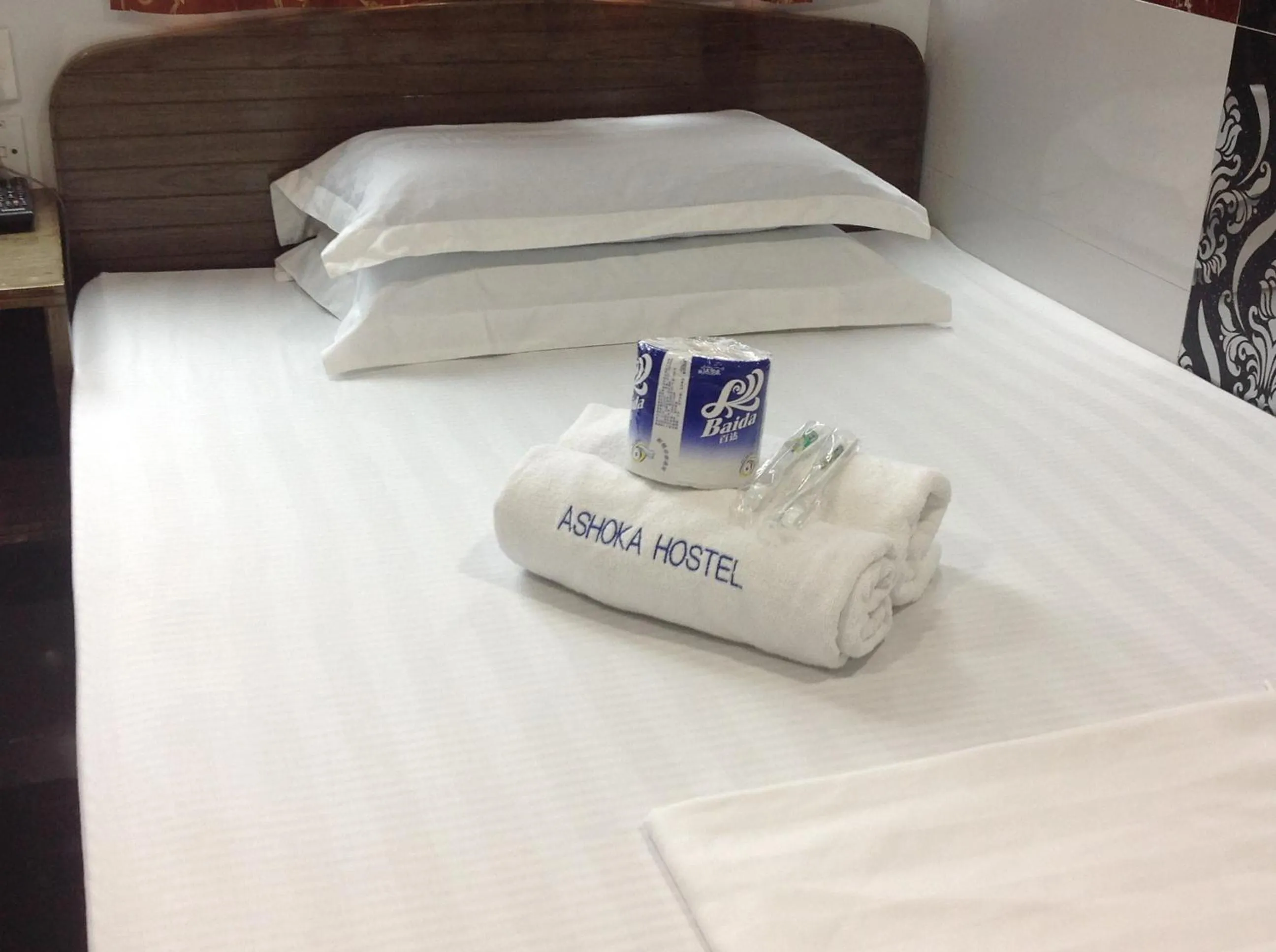 Bedroom, Bed in David Lounge