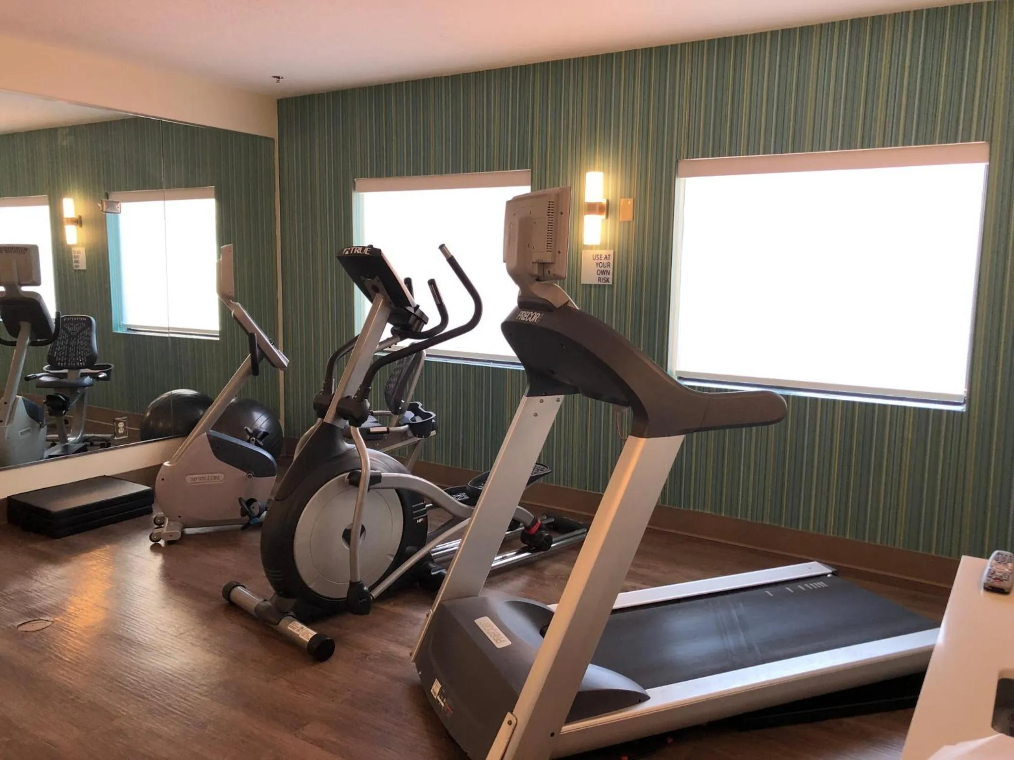 Fitness centre/facilities in Holiday Inn Express Hotel & Suites Franklin by IHG