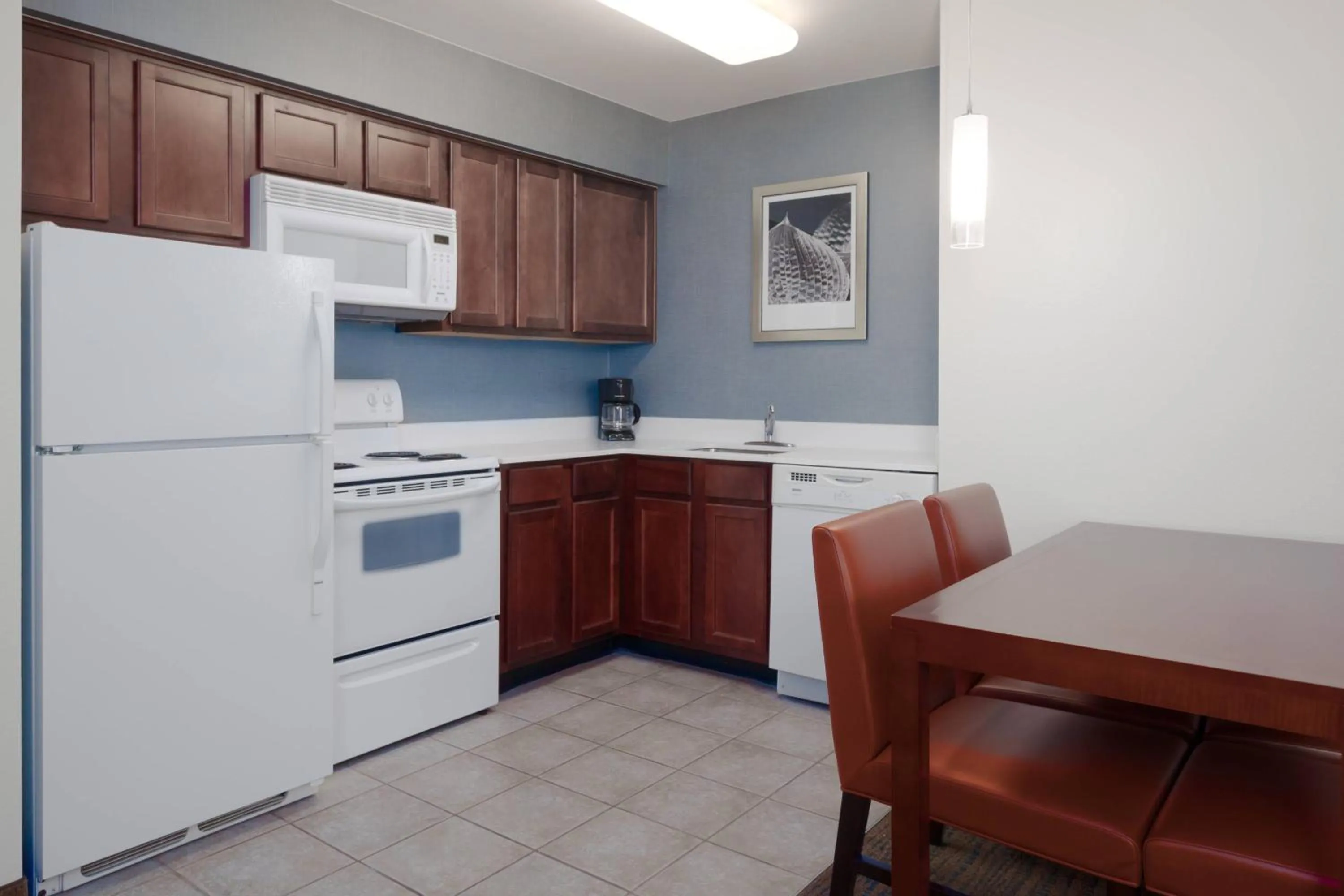Kitchen or kitchenette in Residence Inn by Marriott Laredo Del Mar