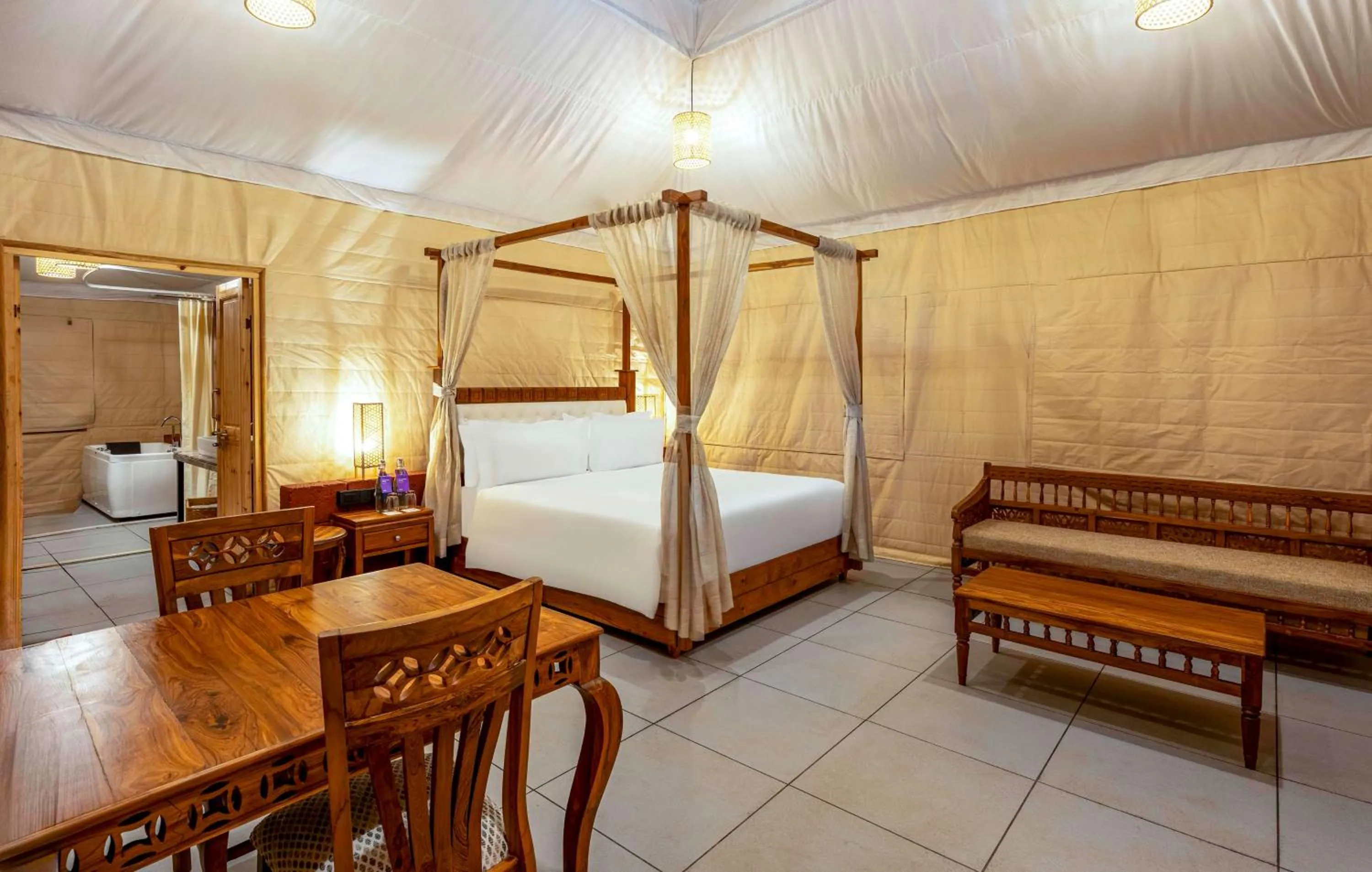 Photo of the whole room, Bed in Radisson Blu Plaza Resort & Convention Centre Karjat