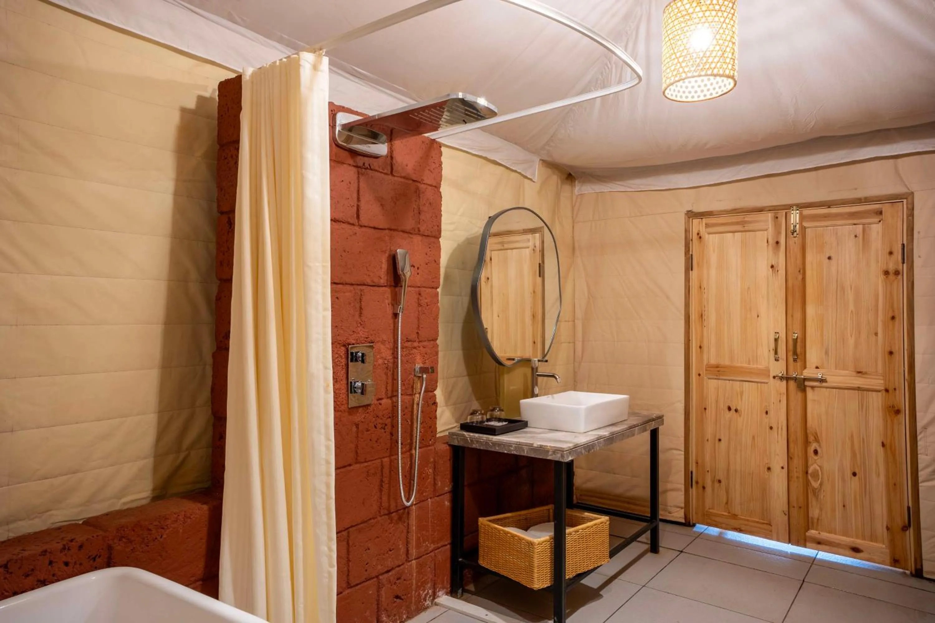 Bathroom in Radisson Blu Plaza Resort & Convention Centre Karjat