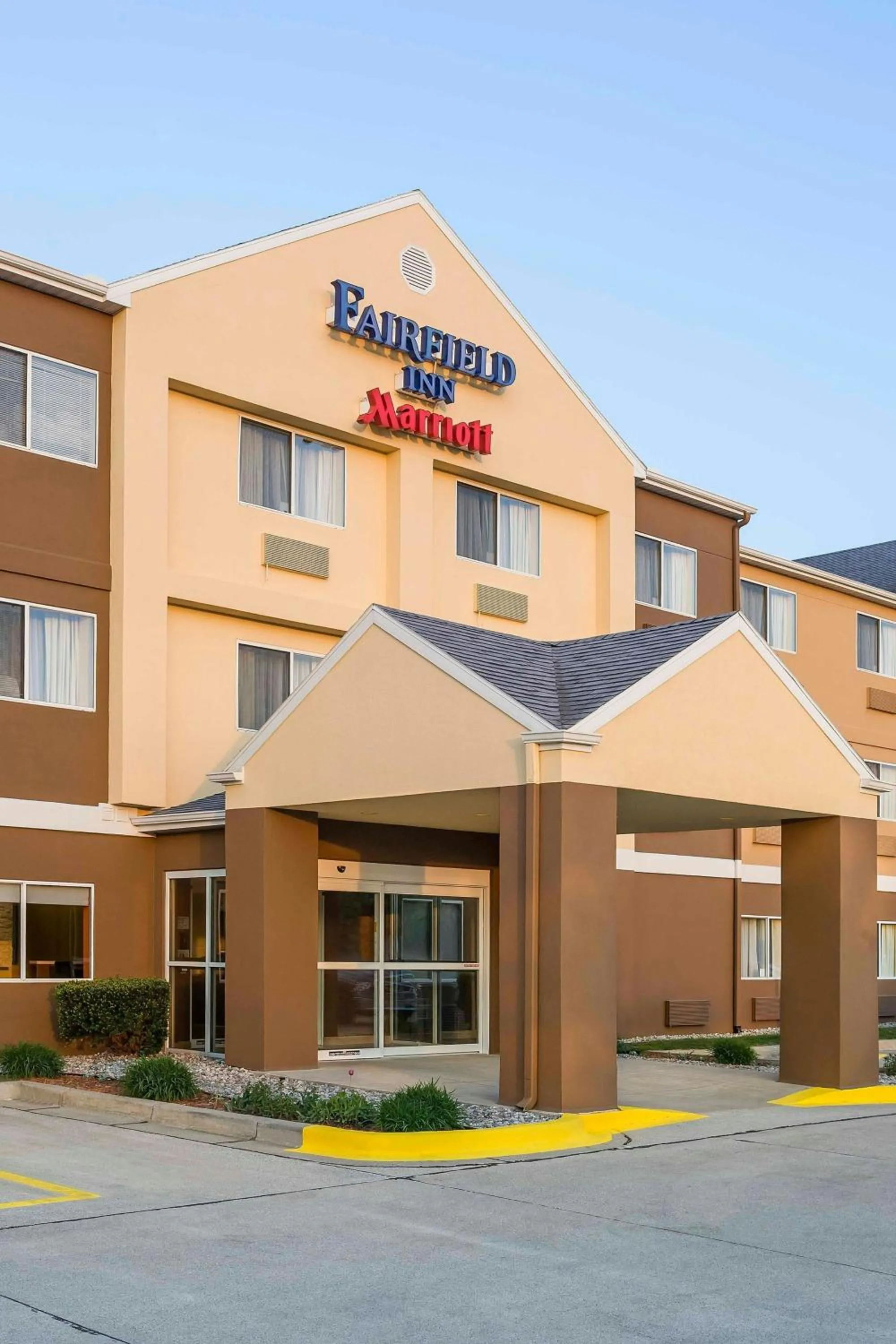 Property building in Fairfield Inn & Suites Holland