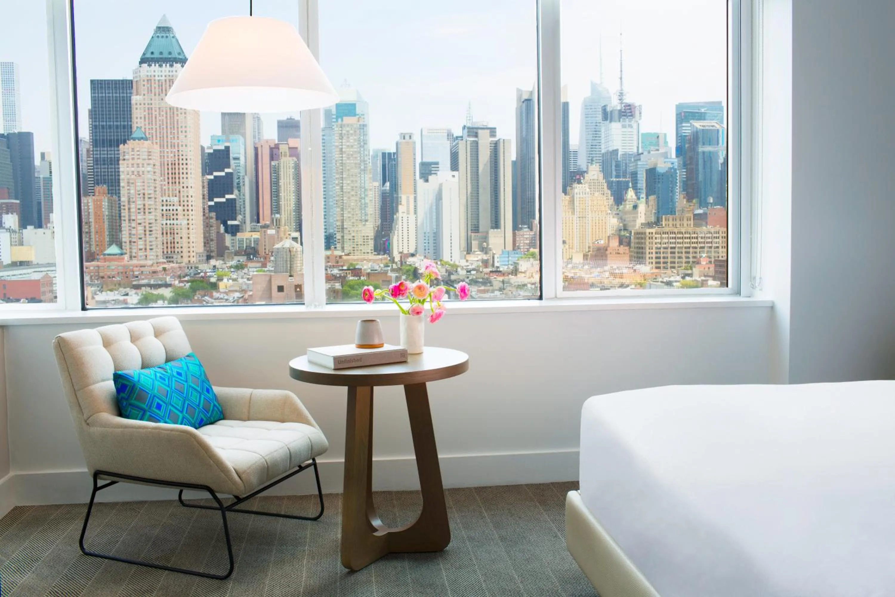 Photo of the whole room, Bed in Ink 48 Hotel