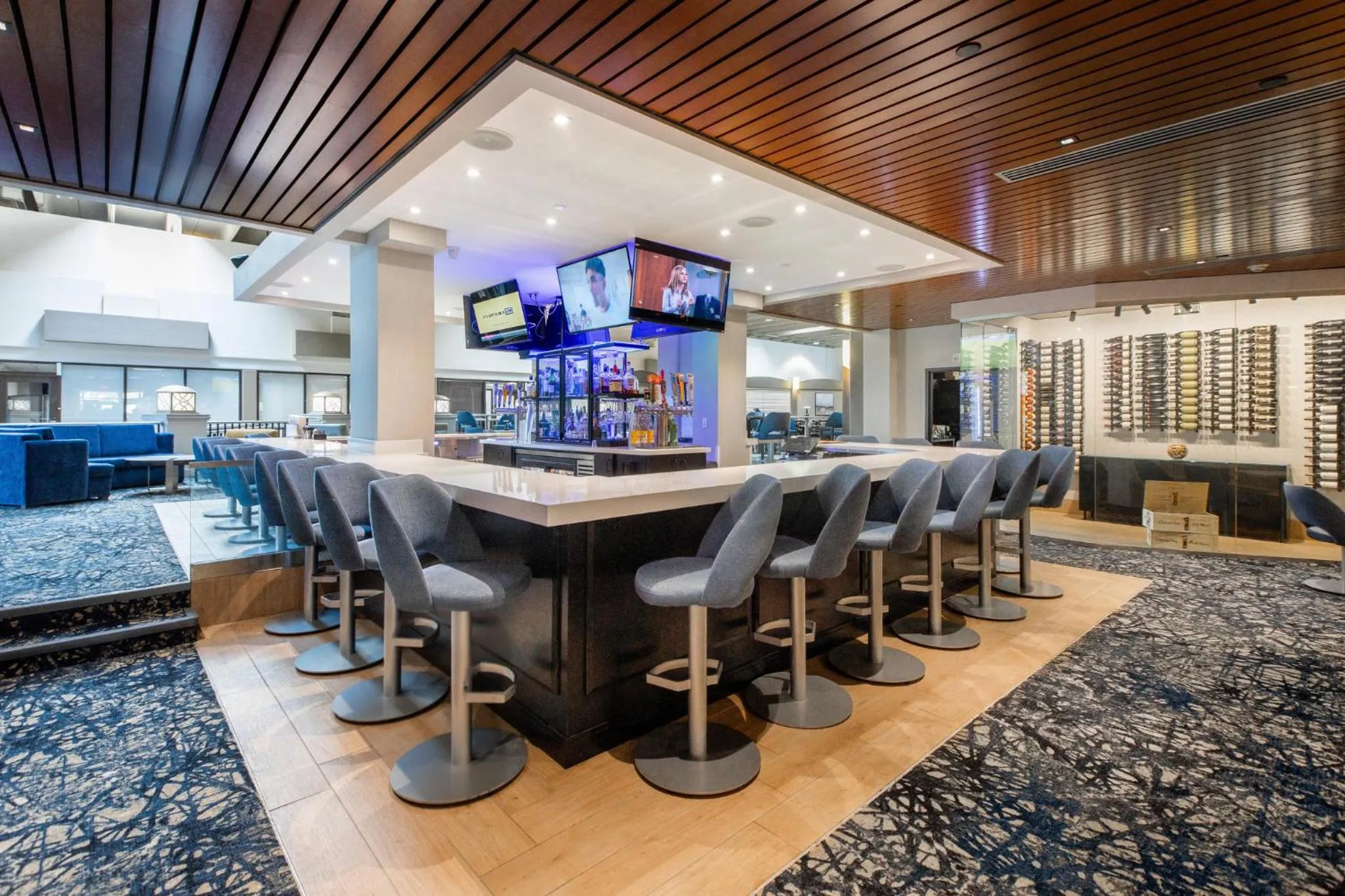 Property building in Holiday Inn Sioux Falls-City Center by IHG