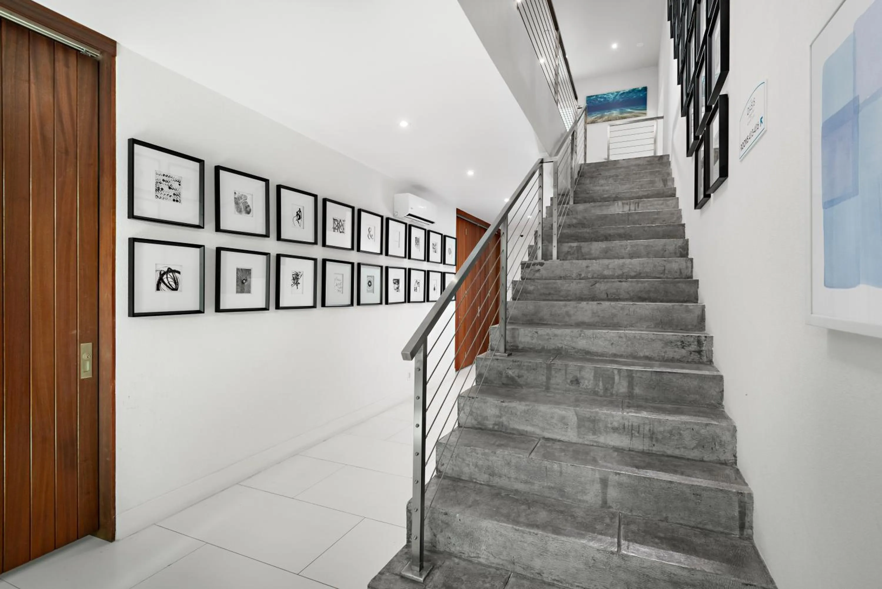 Restaurant/places to eat in The Oasis at Grace Bay