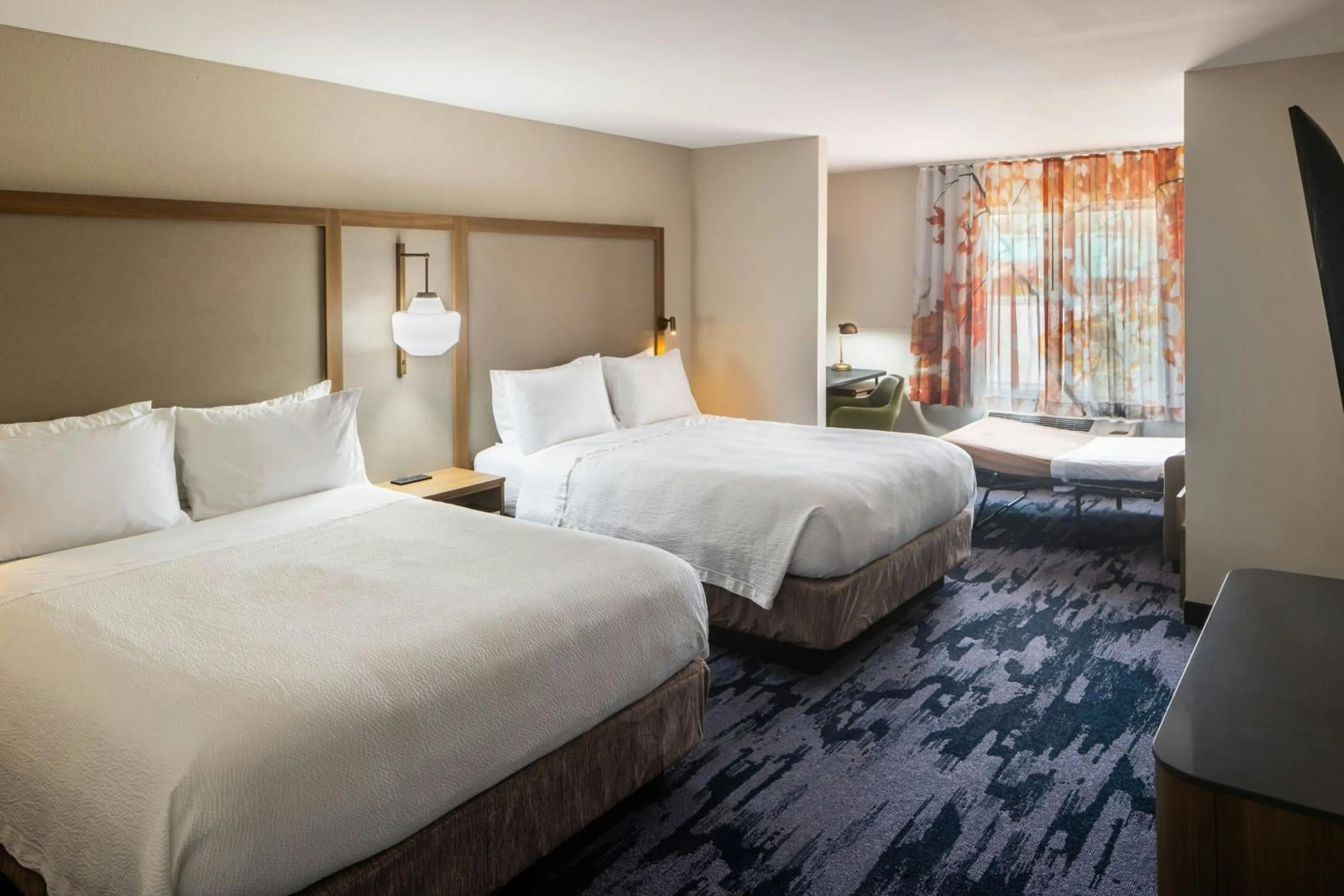 Photo of the whole room, Bed in Fairfield Inn by Marriott Richmond