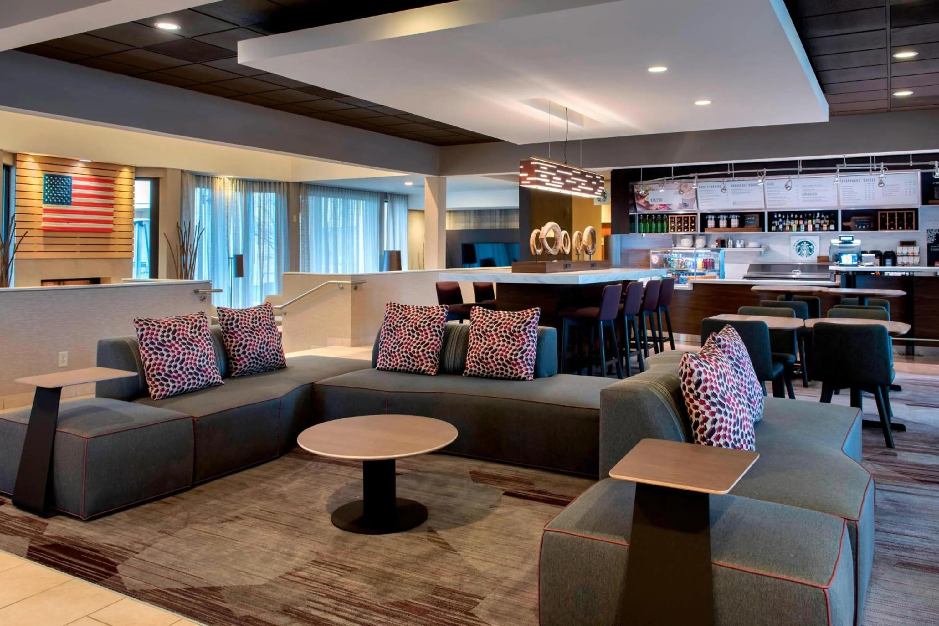 Lobby or reception in Courtyard by Marriott Chicago Waukegan / Gurnee