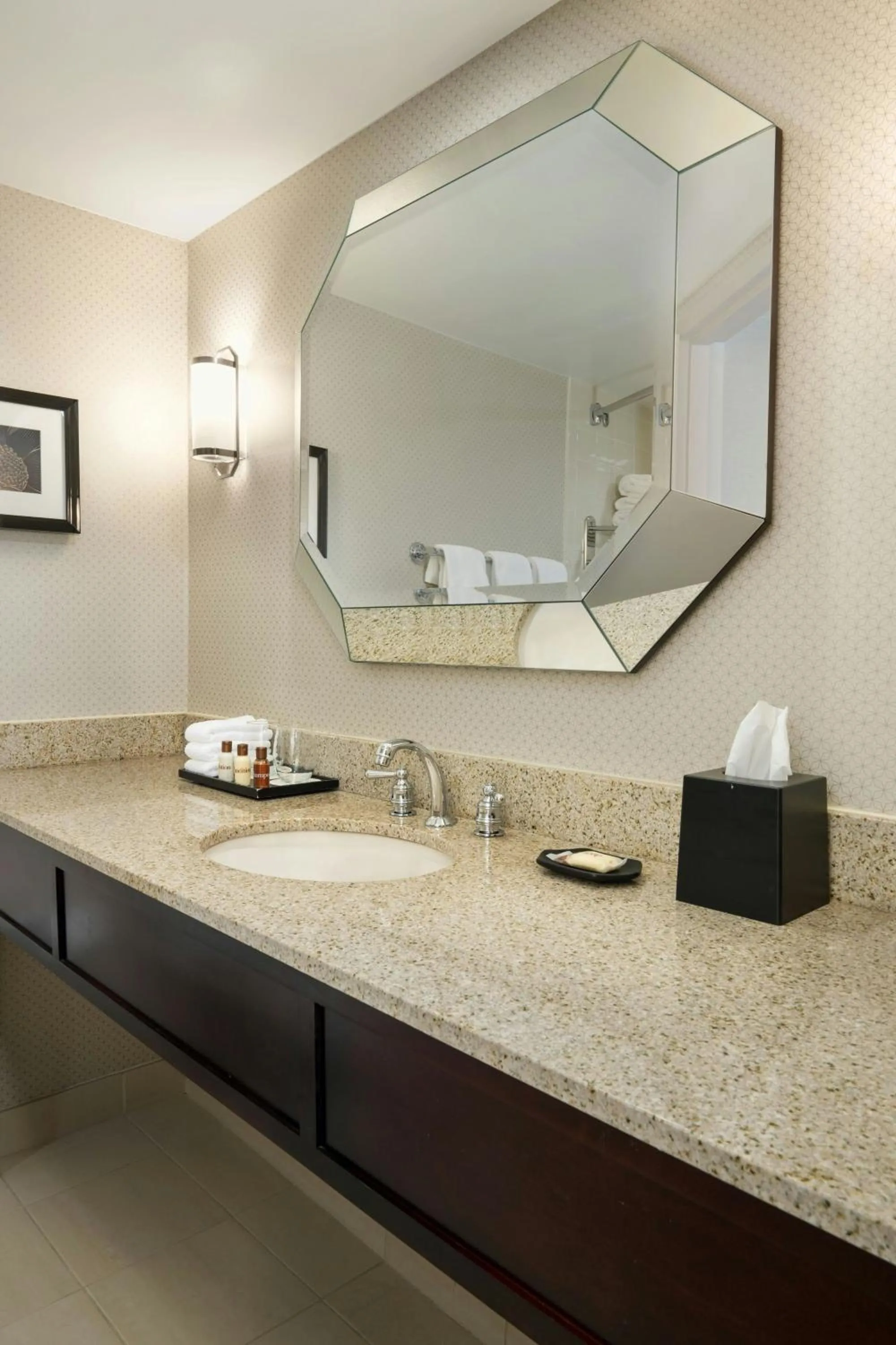 Bathroom in Sheraton Charlotte Airport