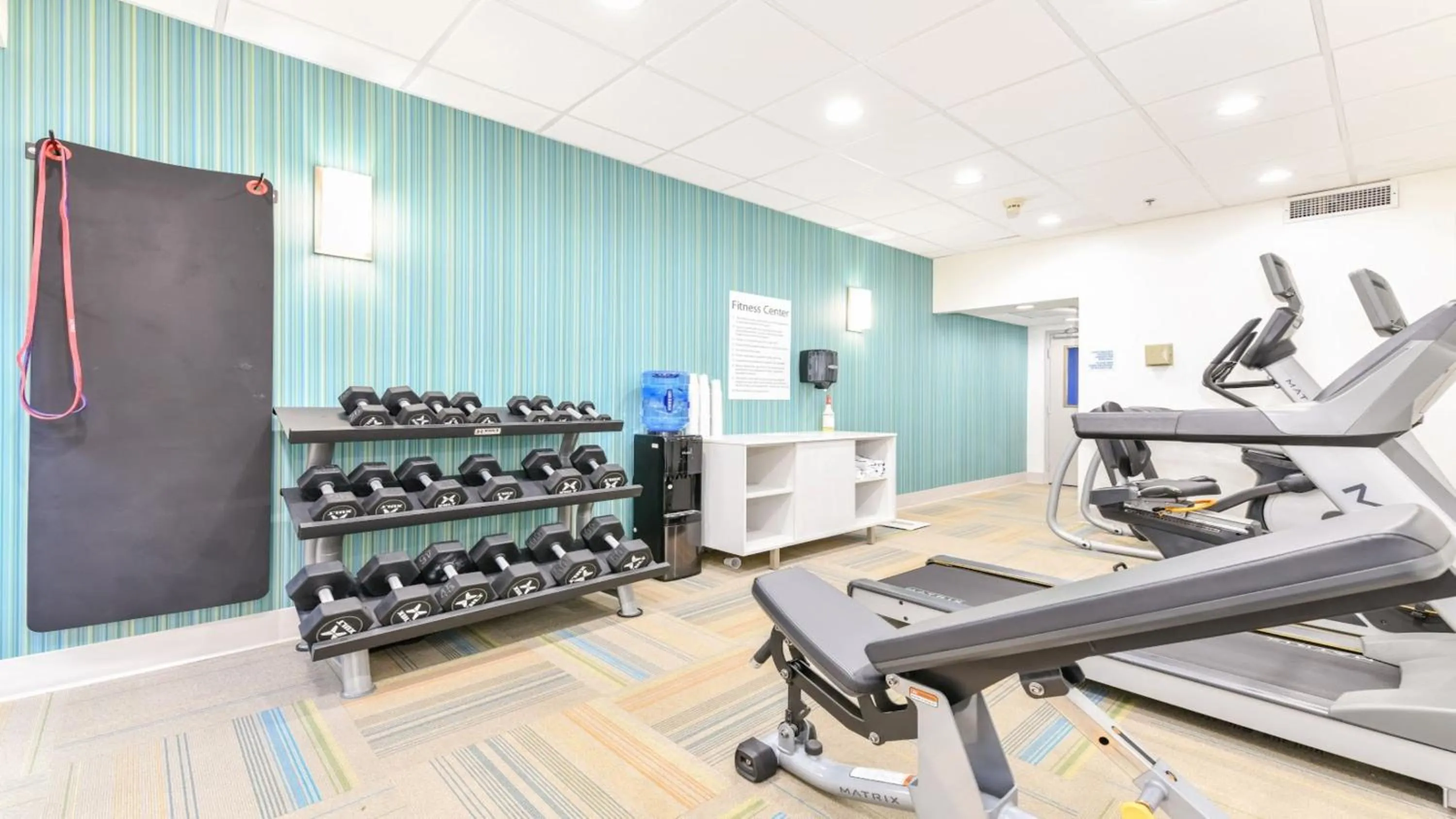 Fitness centre/facilities in Holiday Inn Express Hotel & Suites Pigeon Forge by IHG