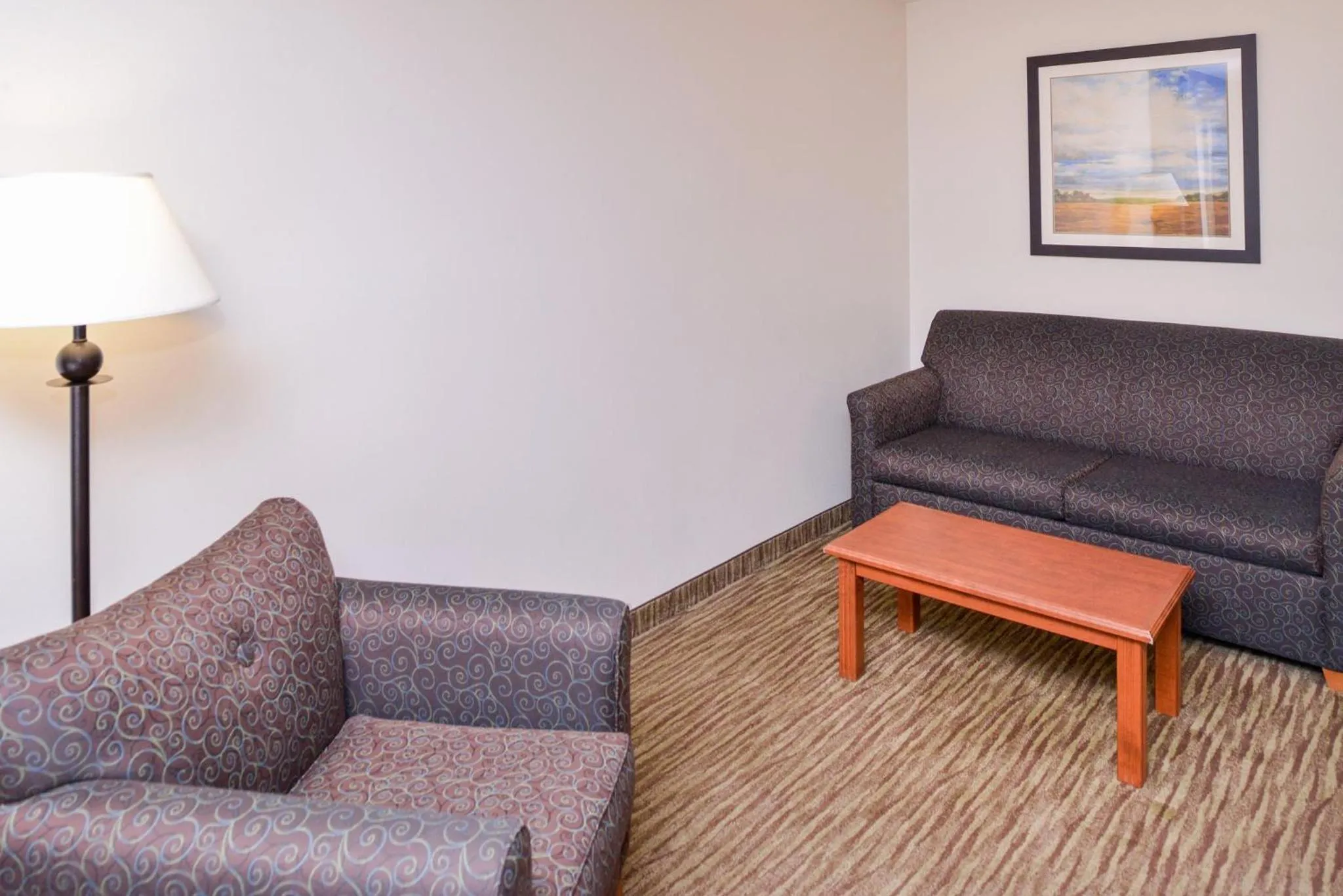Photo of the whole room in Holiday Inn Express Hotel & Suites Sioux Falls At Empire Mall by IHG