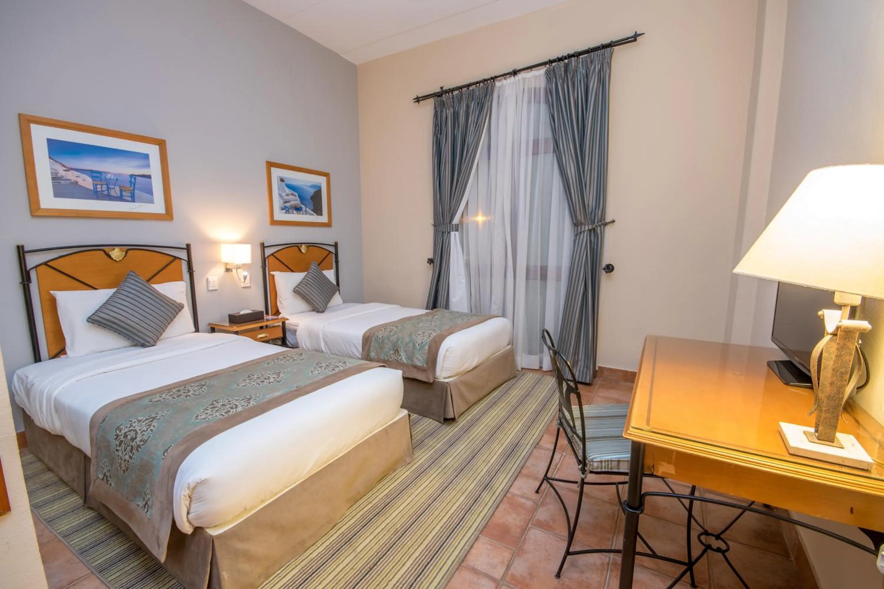 Photo of the whole room, Bed in Mena Holiday Beach Resort Half Moon