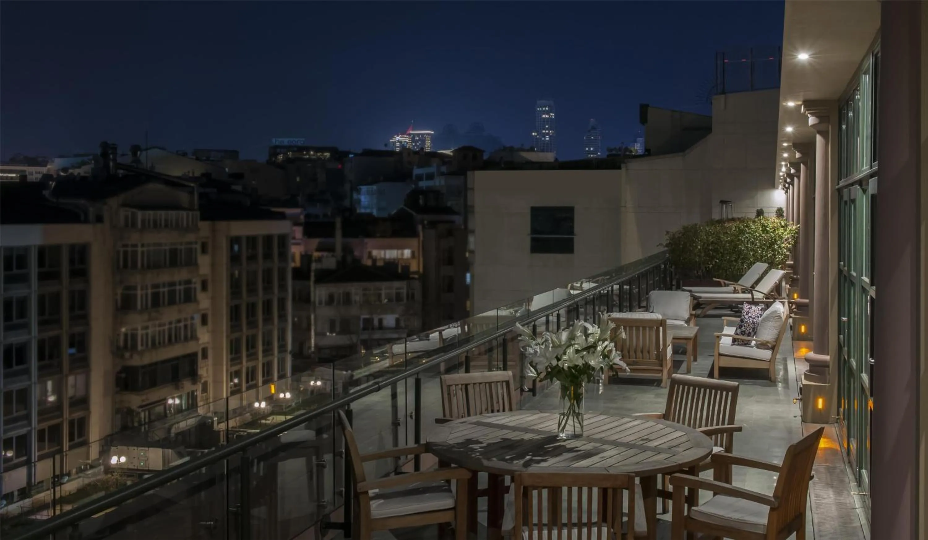 Photo of the whole room in Park Hyatt Istanbul - Macka Palas
