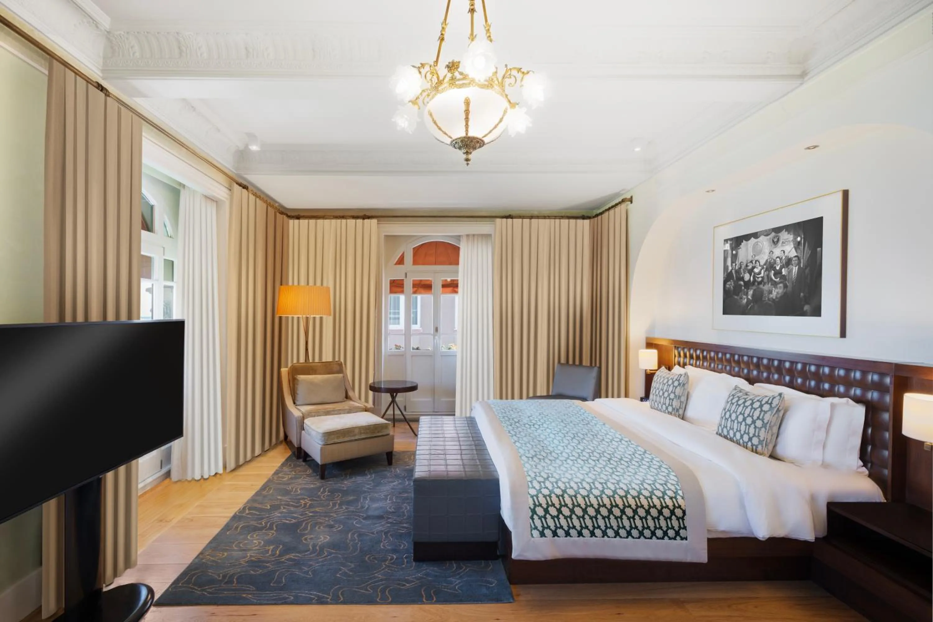 Photo of the whole room, Bed in Park Hyatt Istanbul - Macka Palas