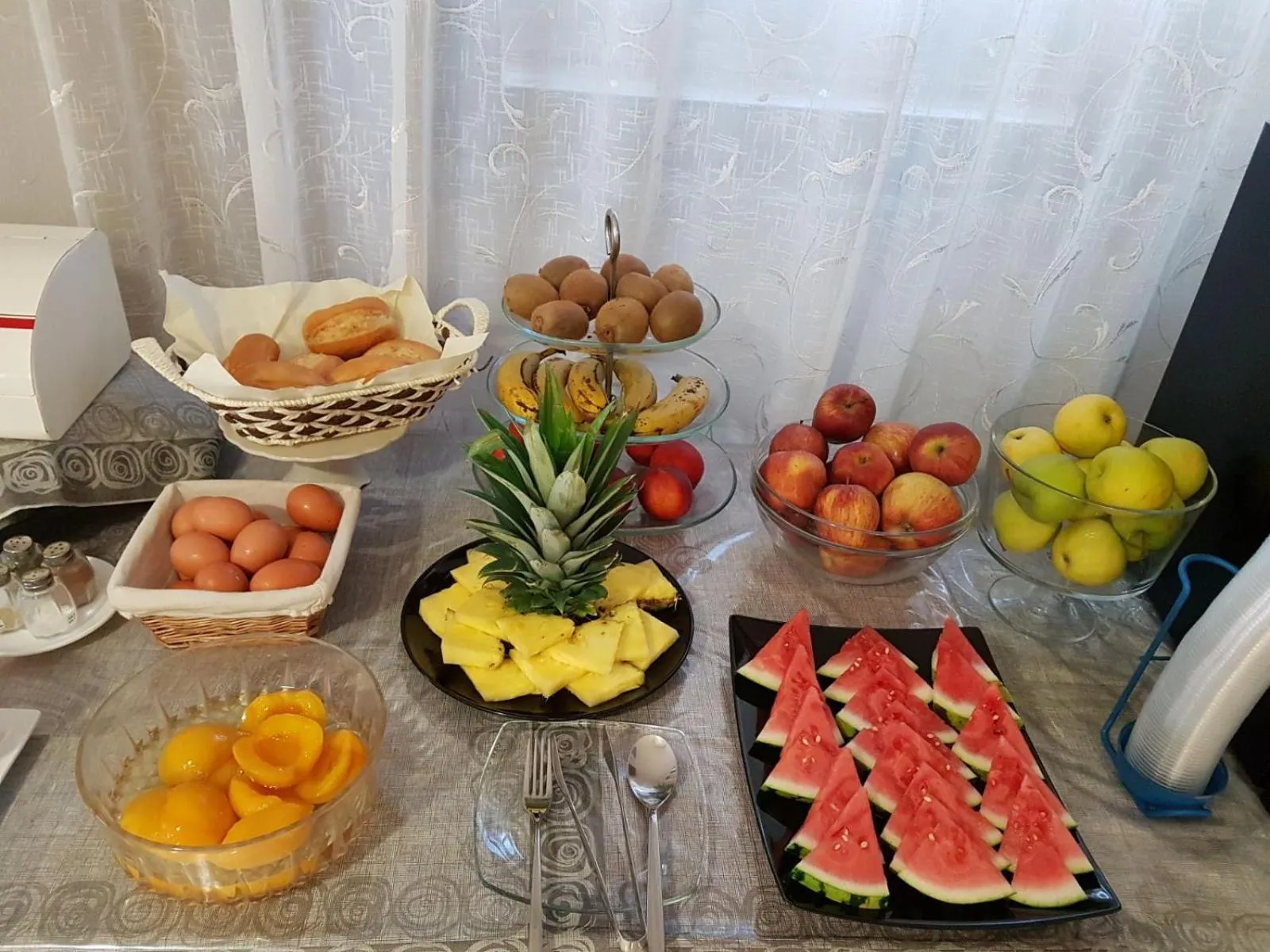 Continental breakfast in Hotel Fidenza