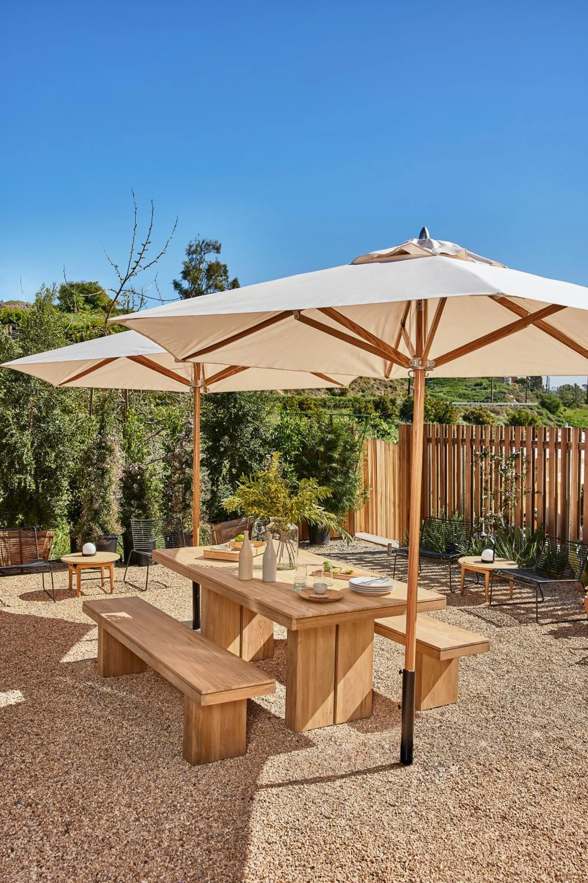 Patio in Hotel June Malibu