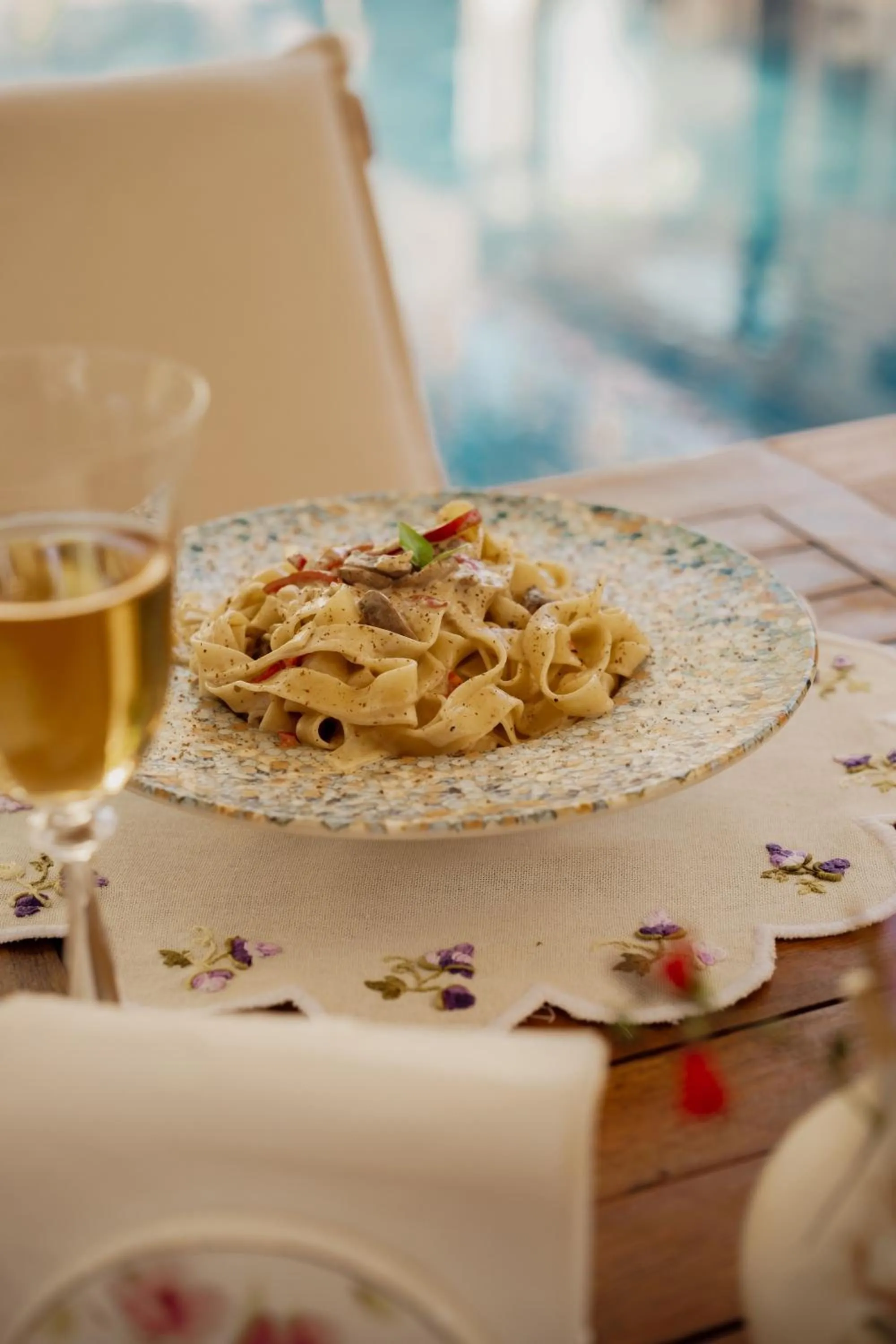 Restaurant/places to eat in Villa Fora Hotel