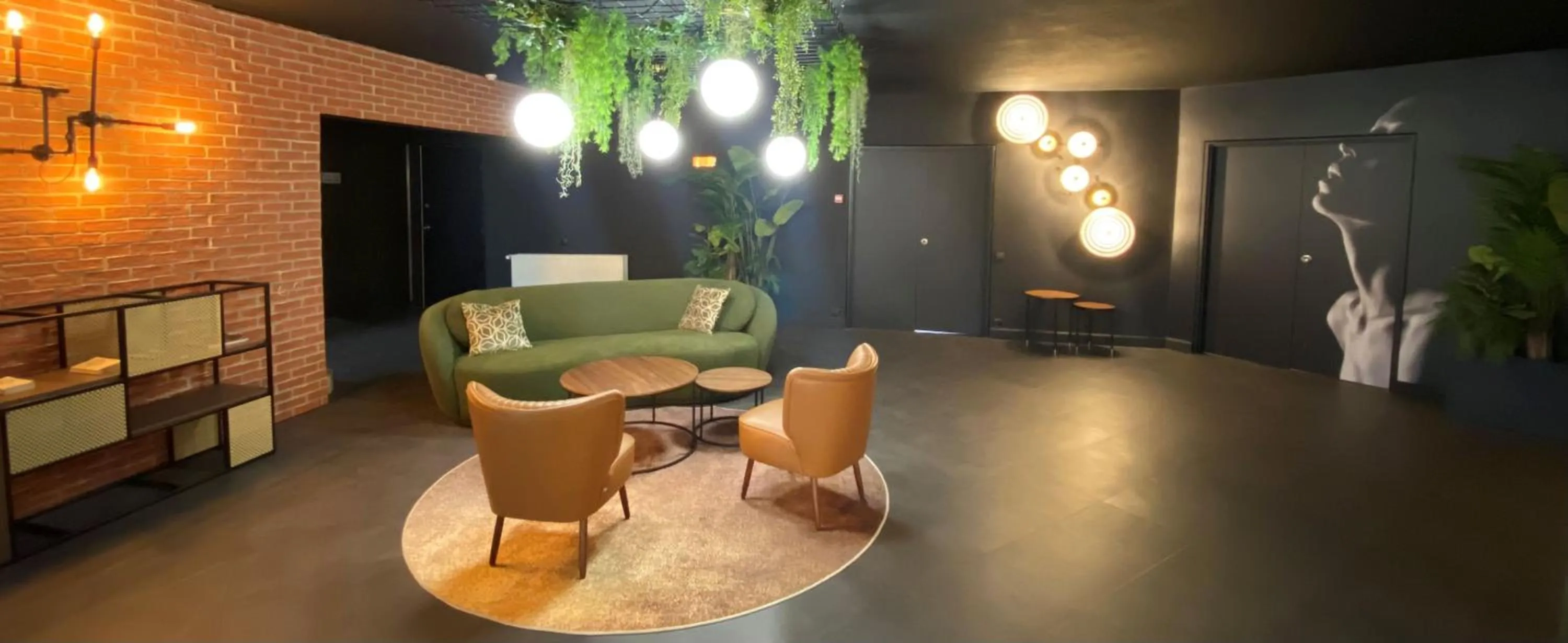 Lobby or reception in Tulip Inn Beaune