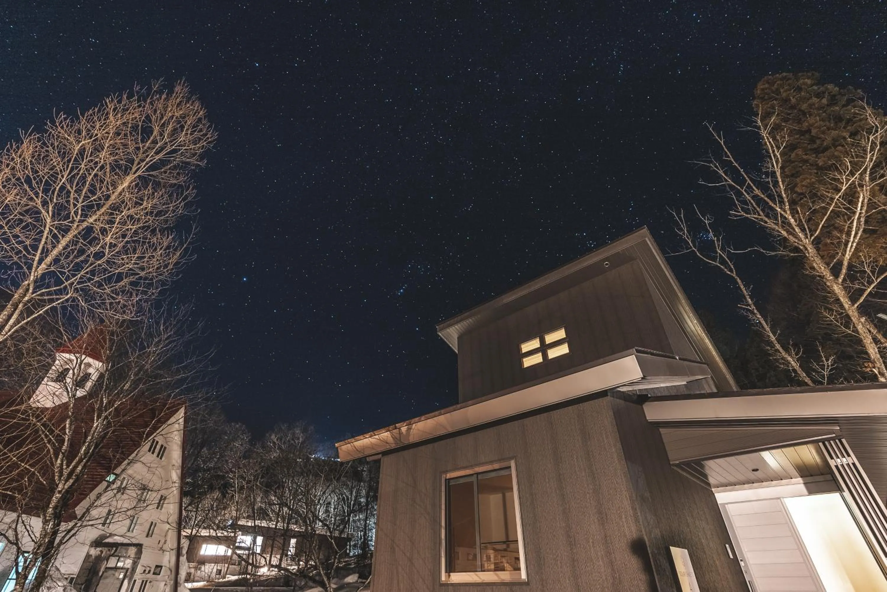 Property building in Solar Chalets by HHG