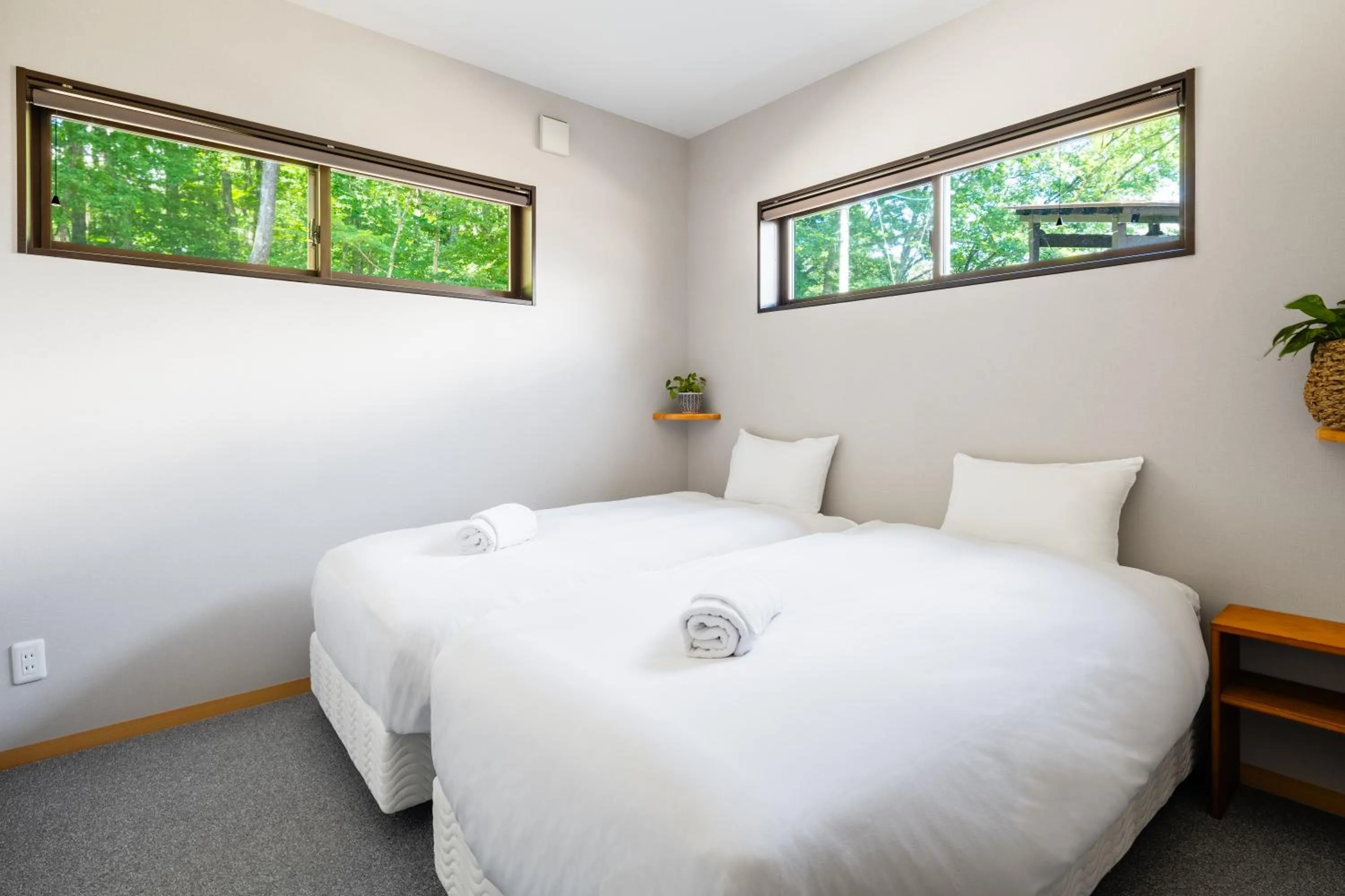 Bedroom, Bed in Wadano Woods by HHG