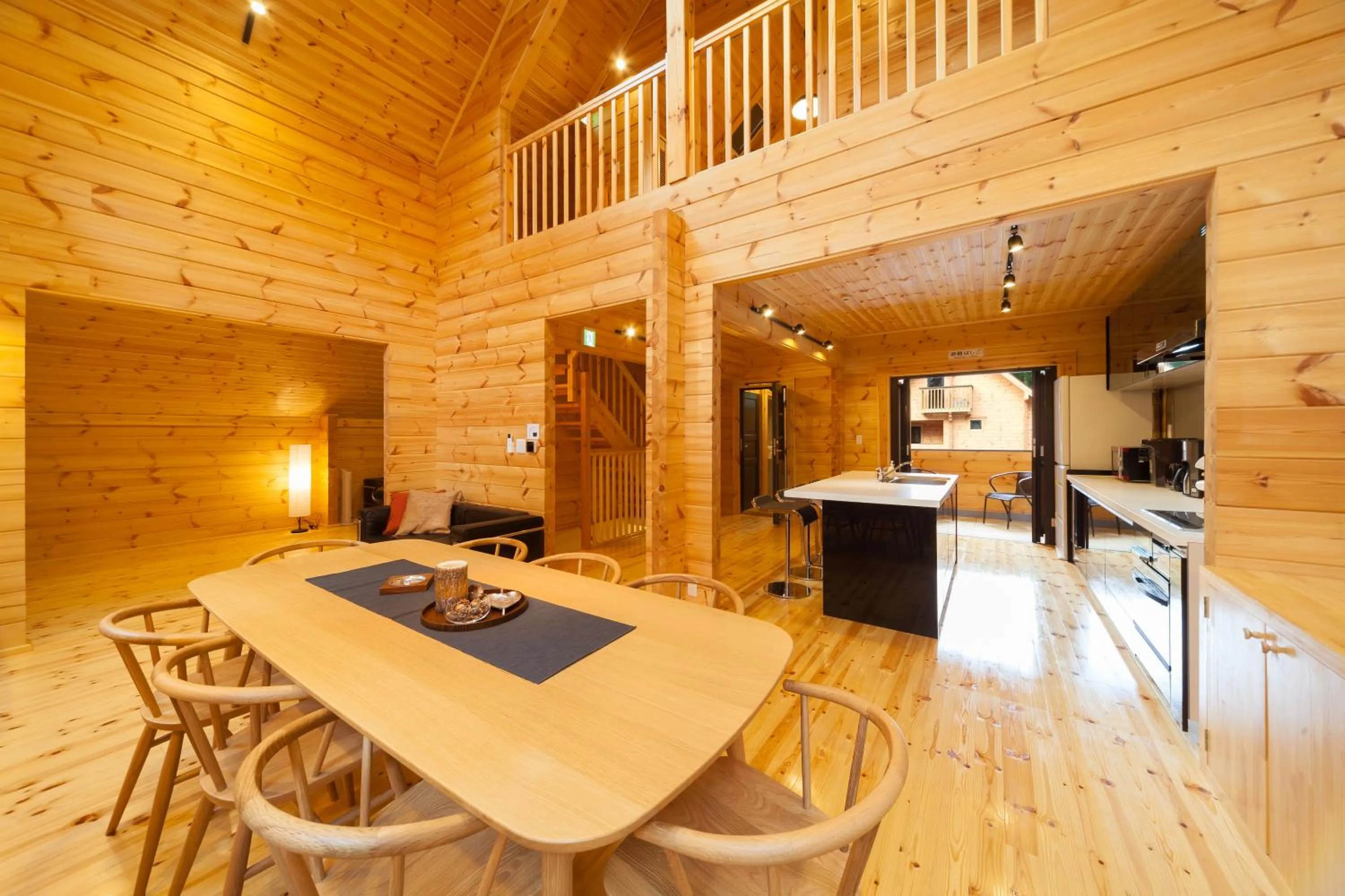 Property building in Wadano Woods by HHG