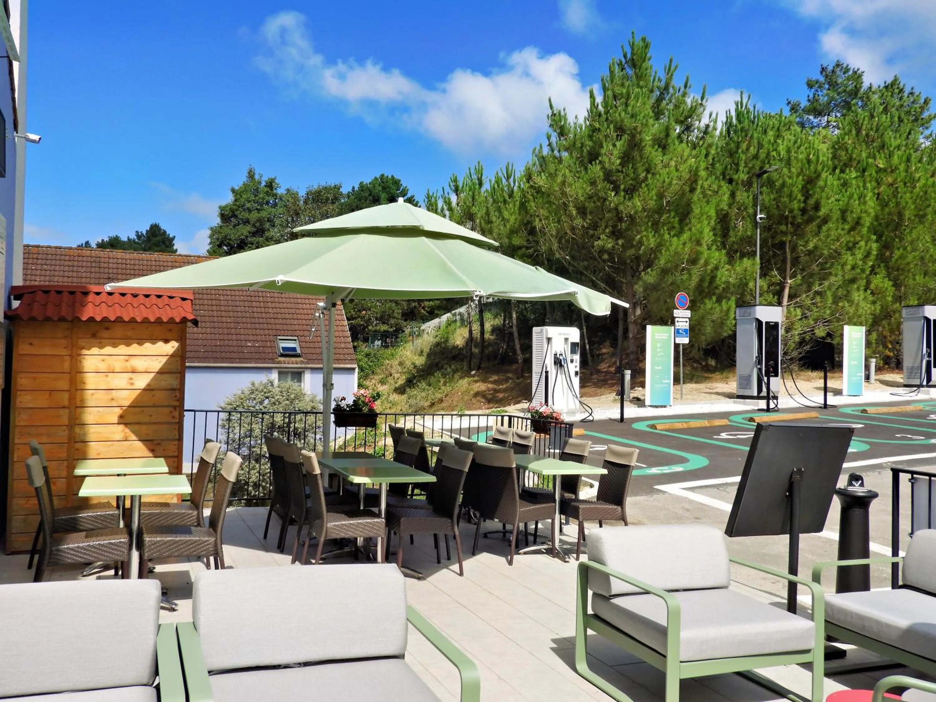 Restaurant/places to eat in BRIT HOTEL Le 940 Le Touquet-Etaples