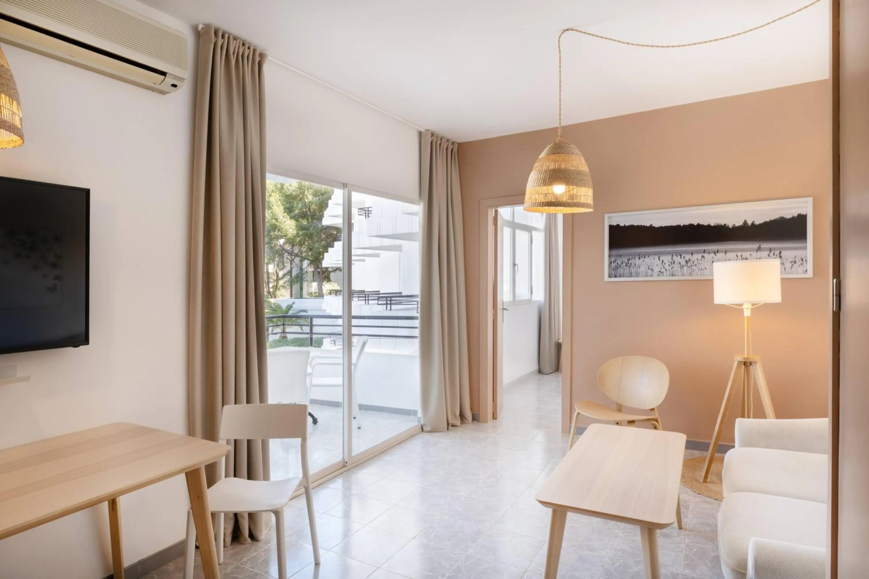 Property building in Sol Lunamar Palmanova Apartamentos - Adults Only