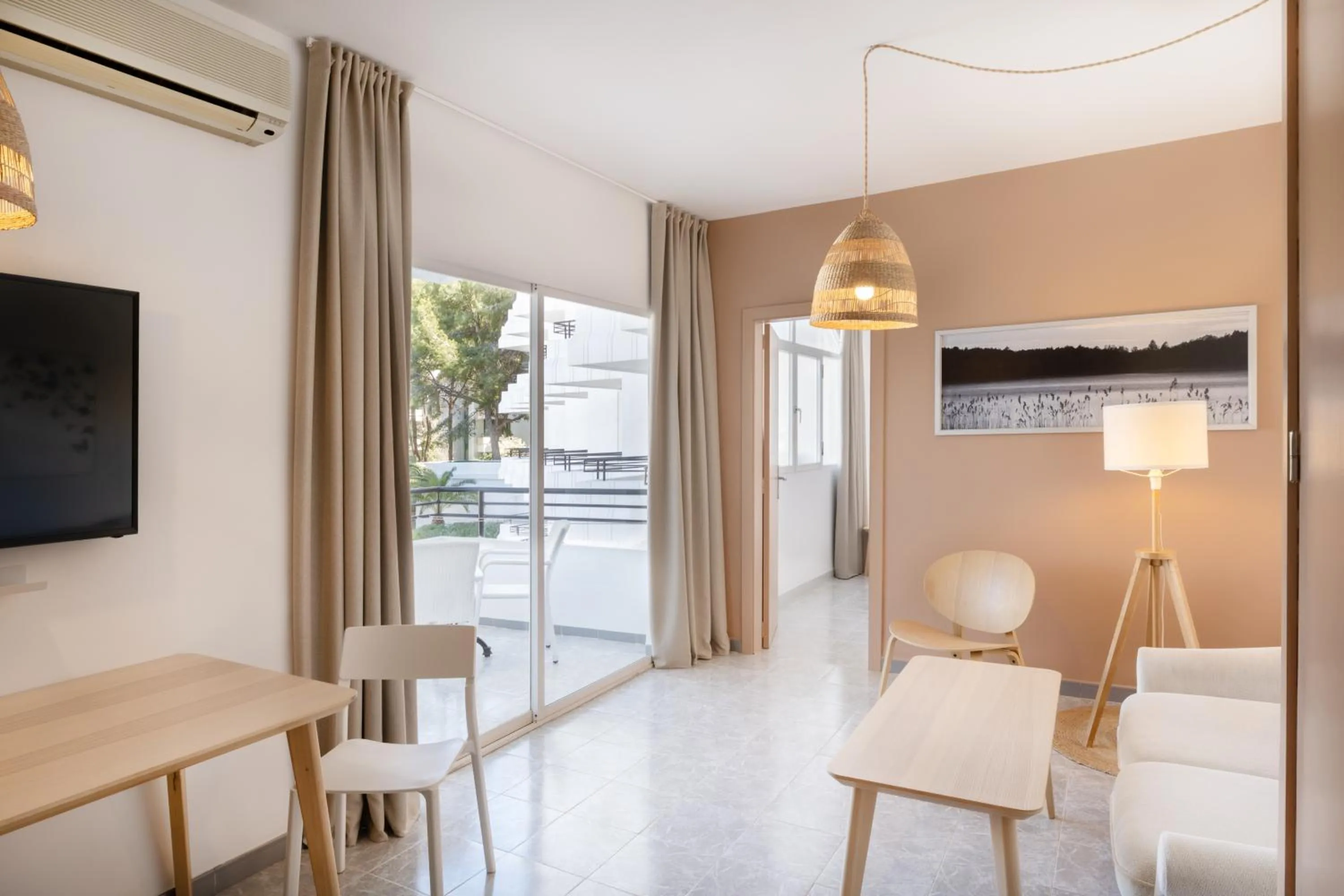 Photo of the whole room in Sol Lunamar Palmanova Apartamentos - Adults Only