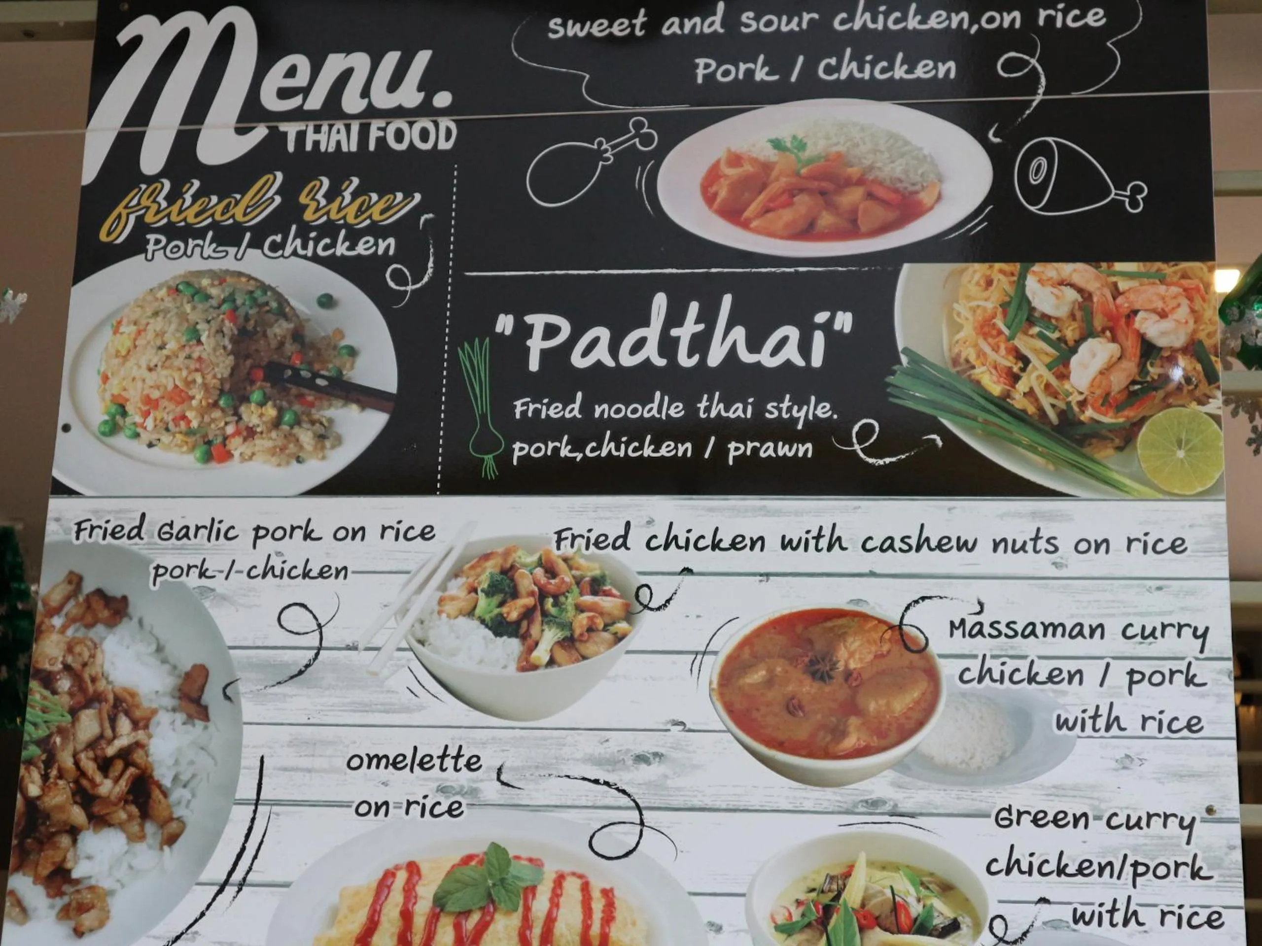 Food and drinks in Living Chilled Koh Tao