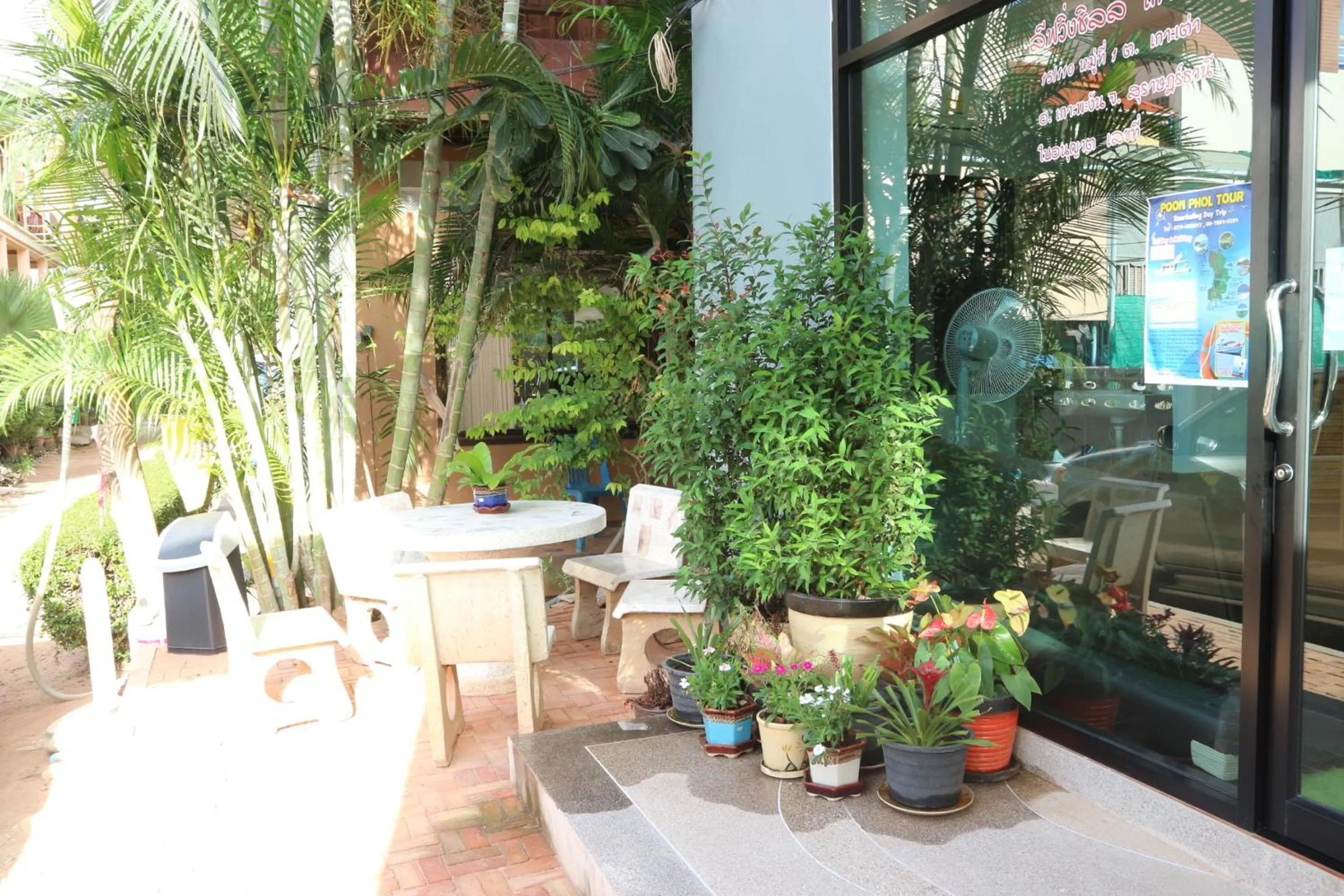 Facade/entrance in Living Chilled Koh Tao