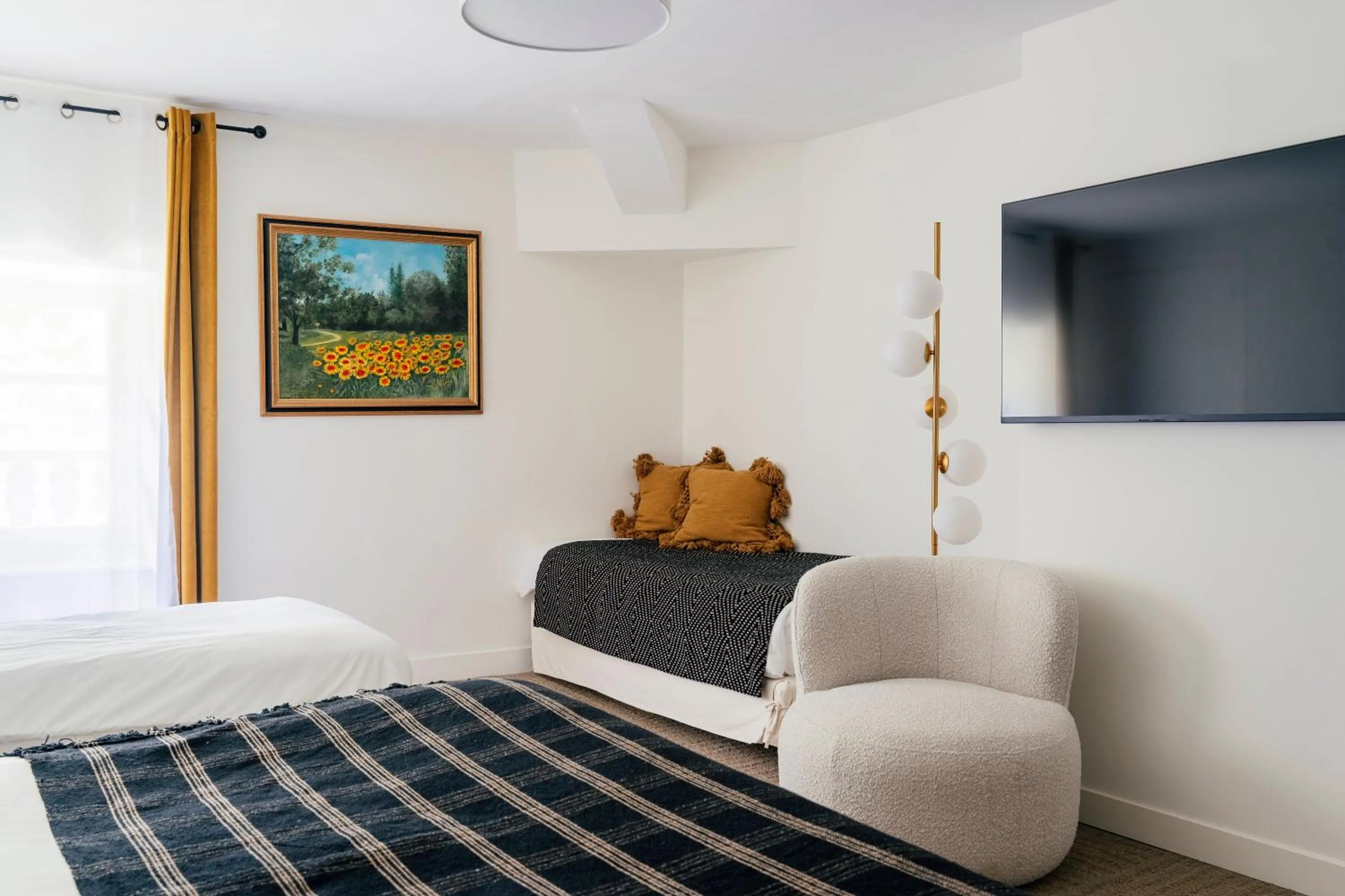 Bedroom, Bed in Domaine La Gentilhommière