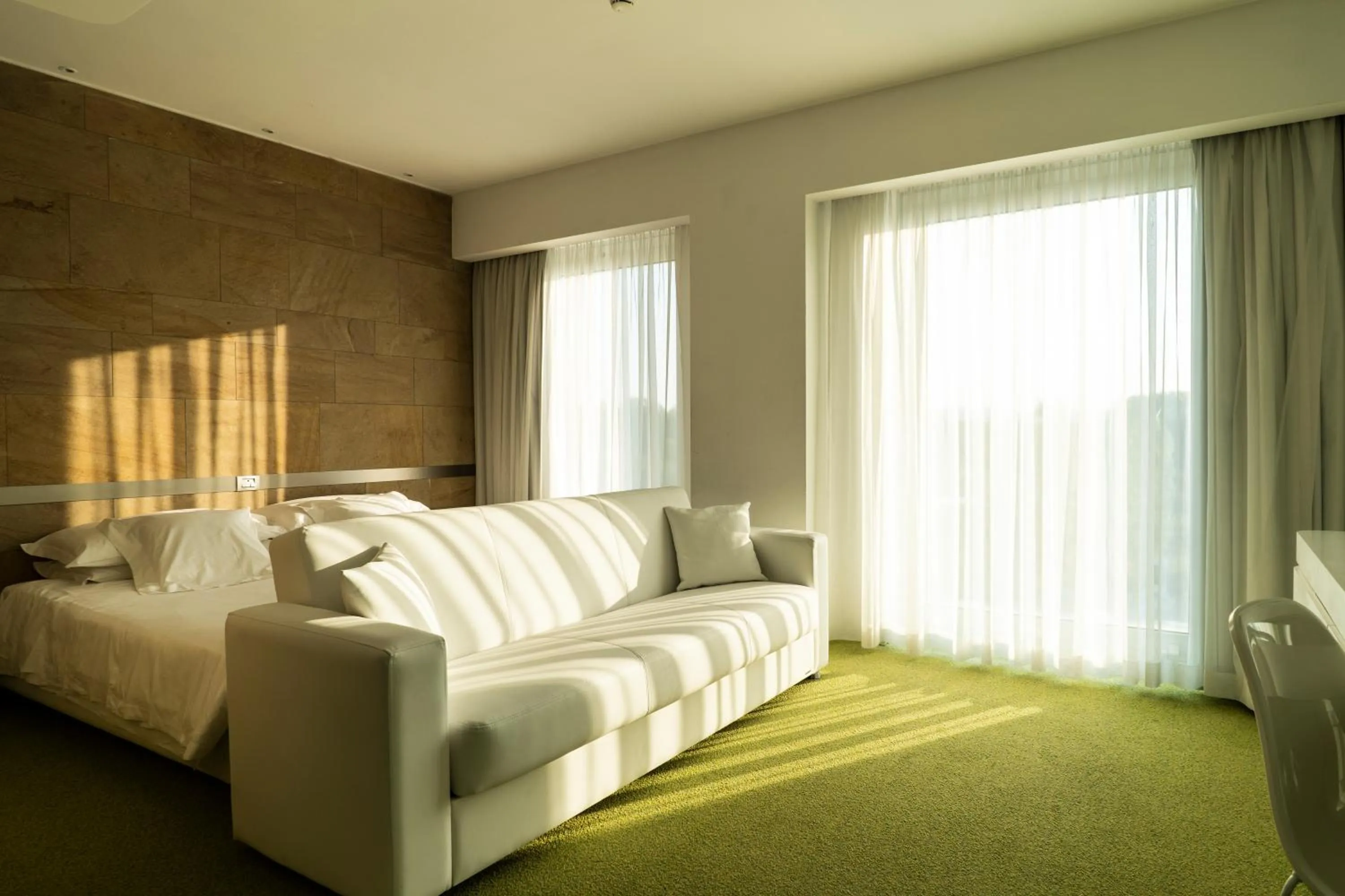 Bed in A Point Arezzo Park Hotel