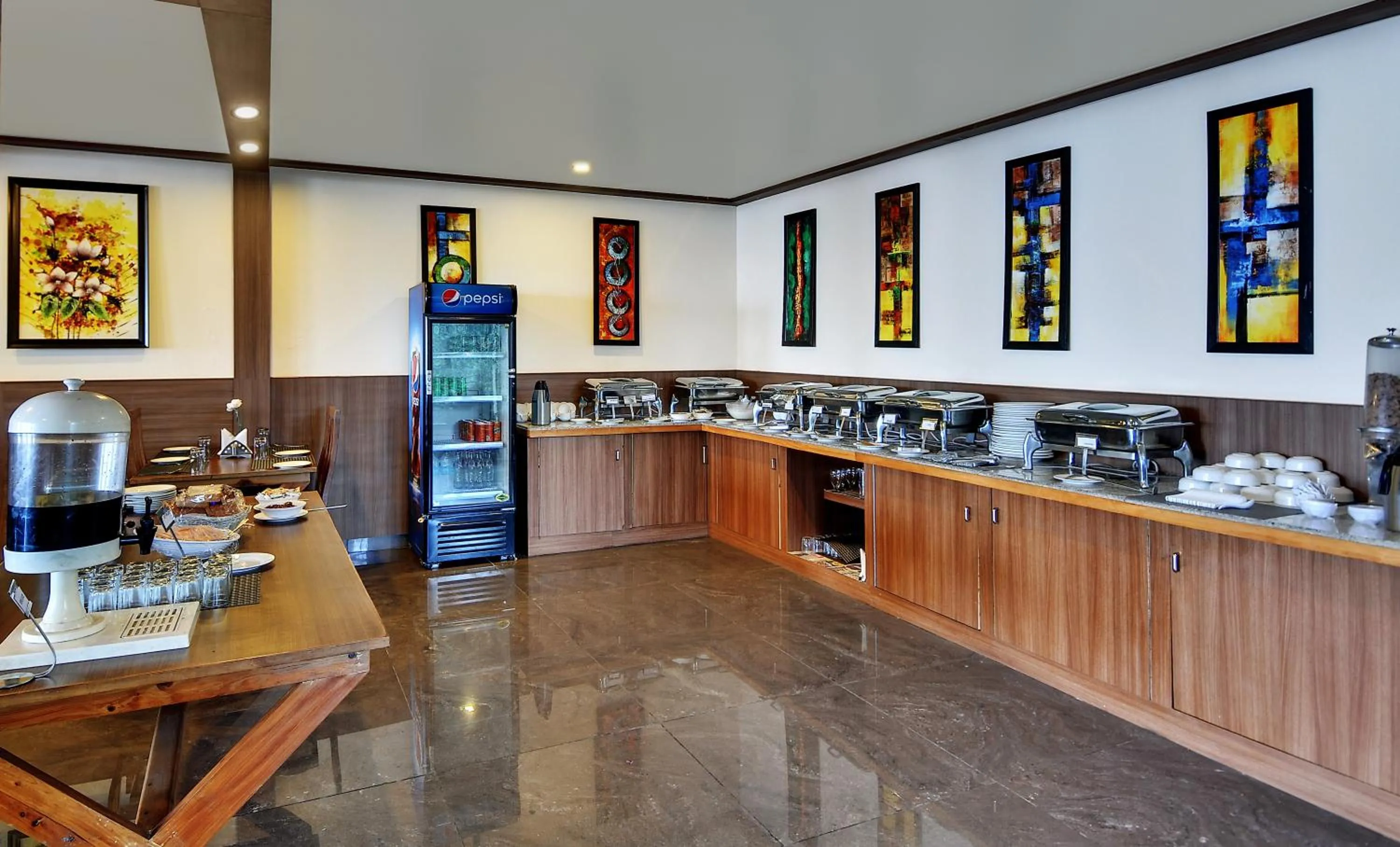 Buffet breakfast in Ekant Retreat Resort