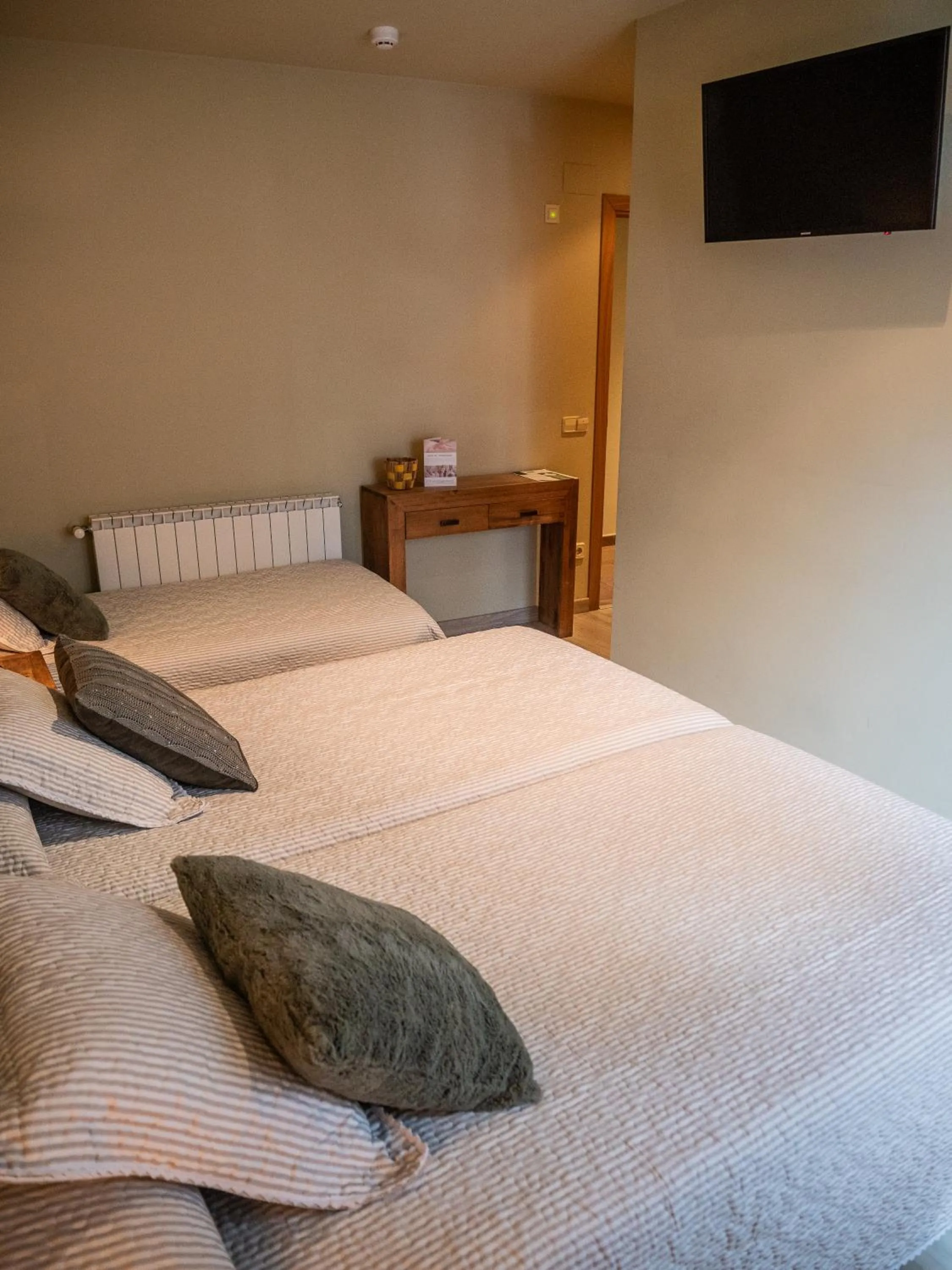 Photo of the whole room, Bed in Peira Blanca Hotel Gastronómico