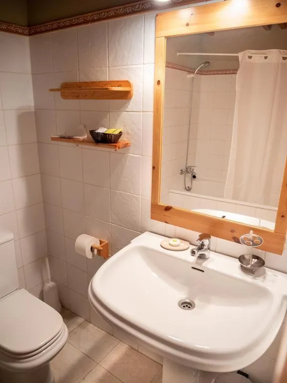 Bathroom in Peira Blanca Hotel Gastronómico