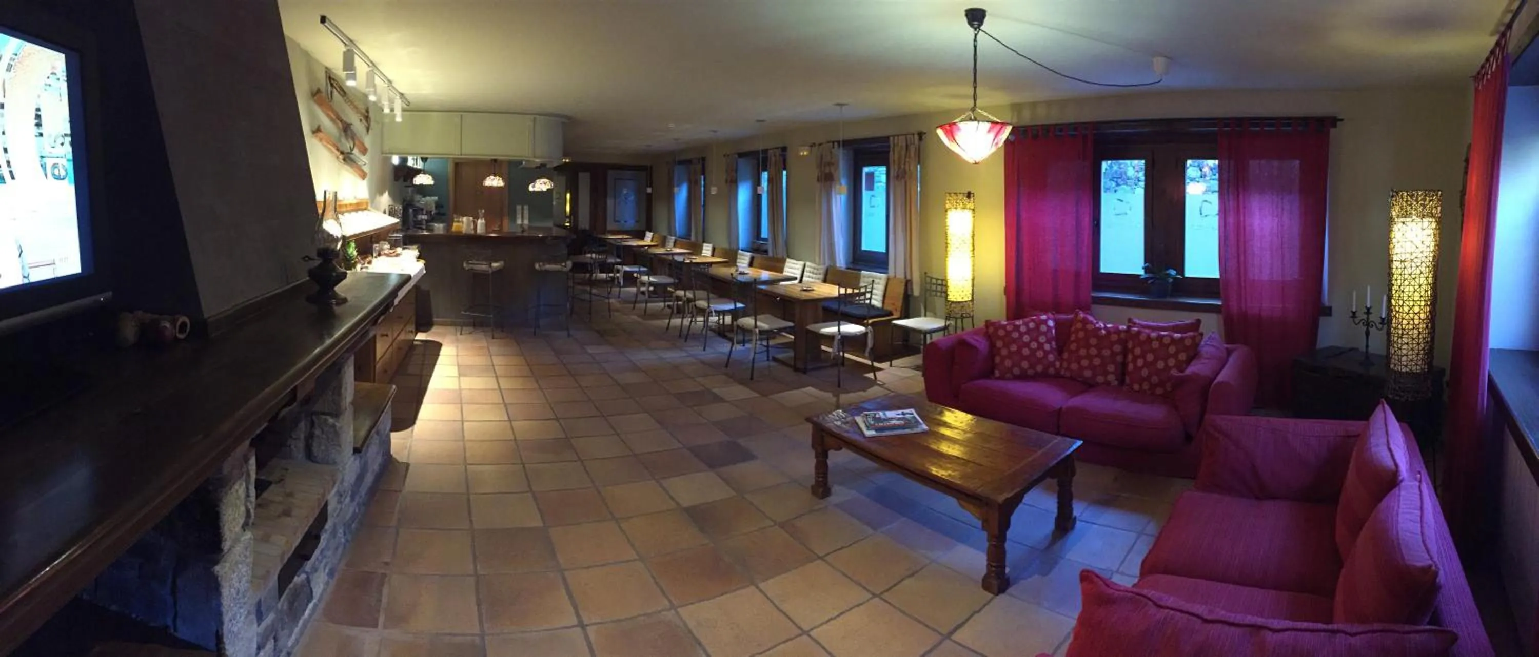 Lounge or bar in Peira Blanca Hotel Gastronómico