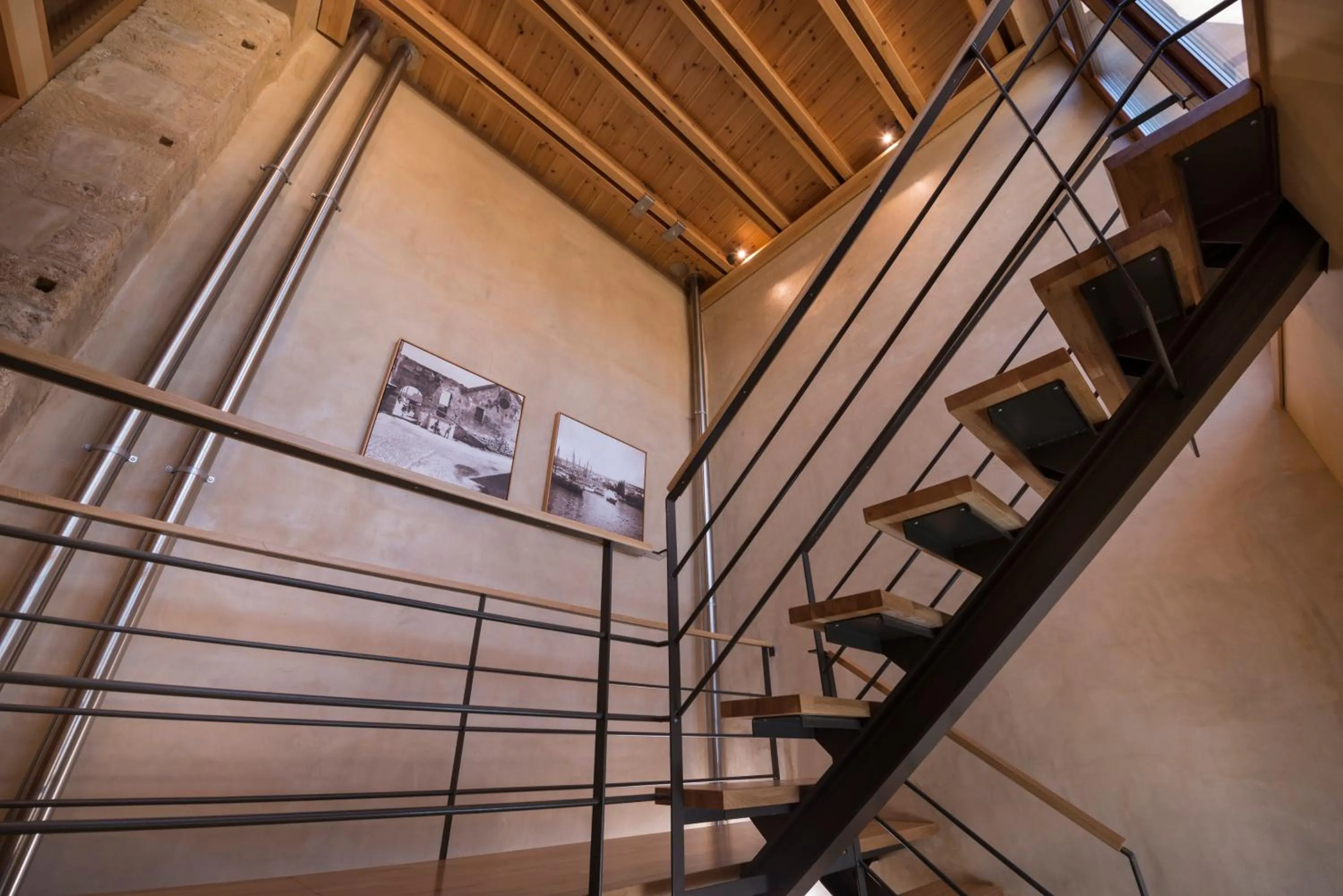 Decorative detail in Neoria Houses