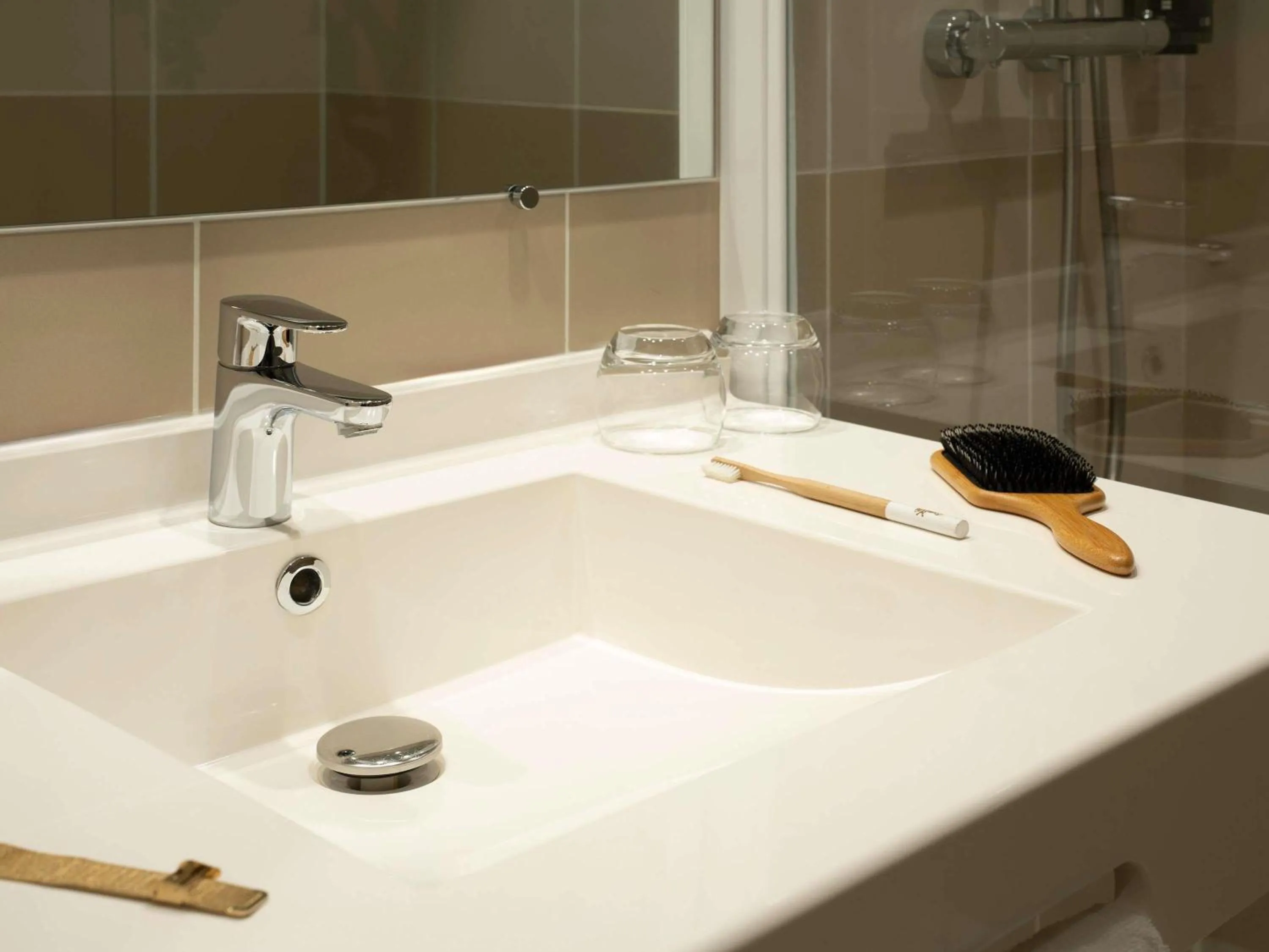 Bedroom in ibis Styles Guéret