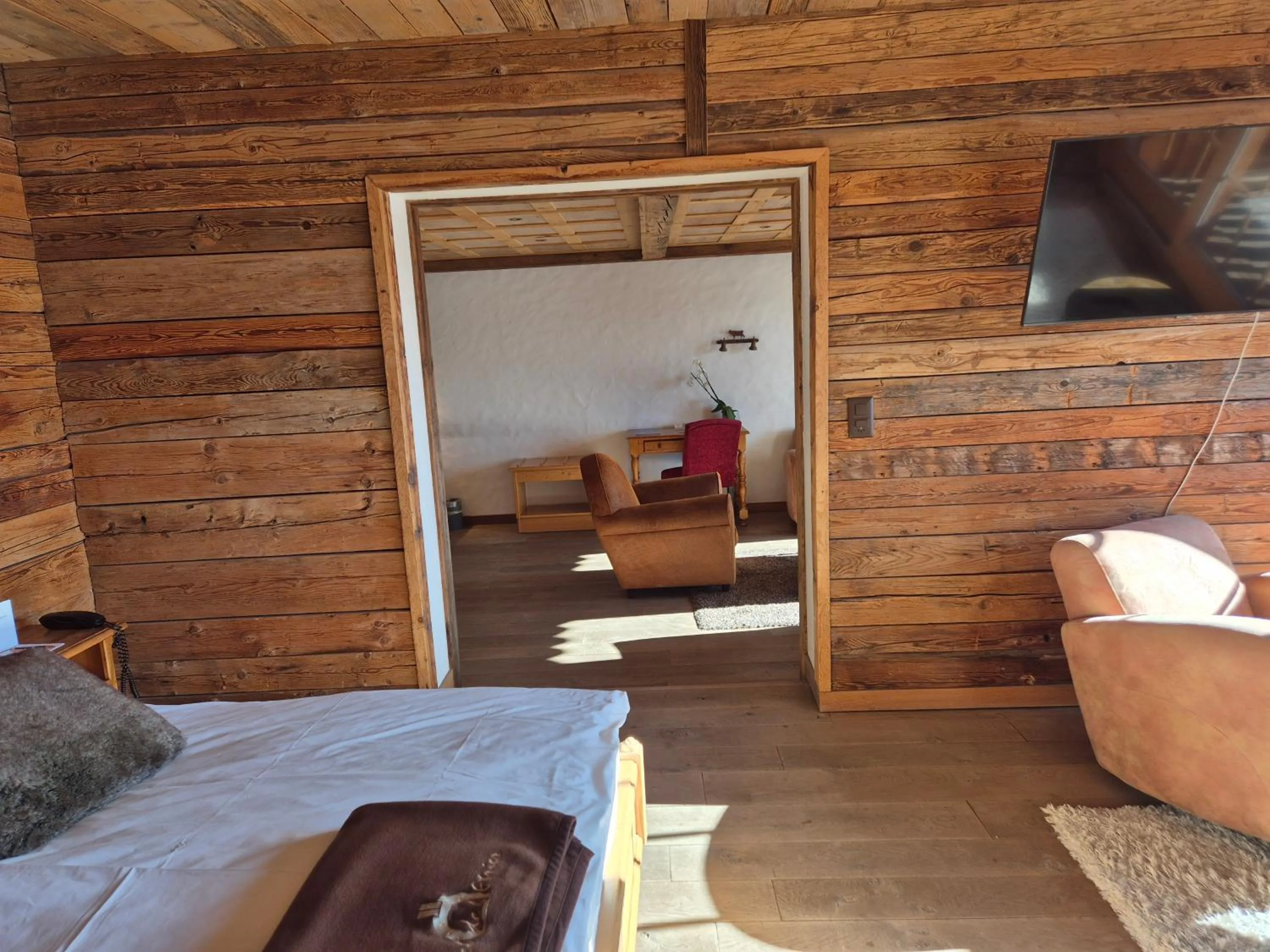 Mountain view, Bed in Hotel Etrier