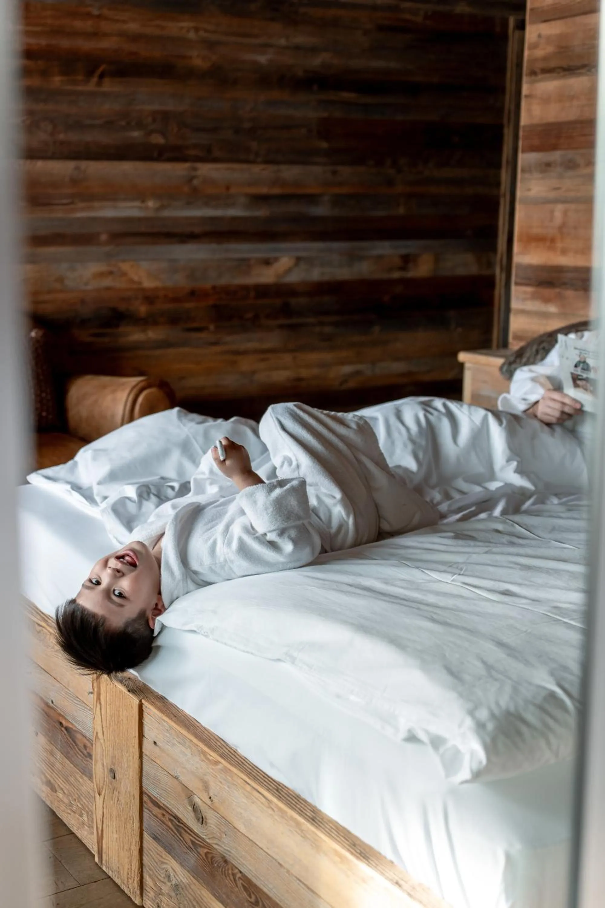 children, Bed in Hotel Etrier