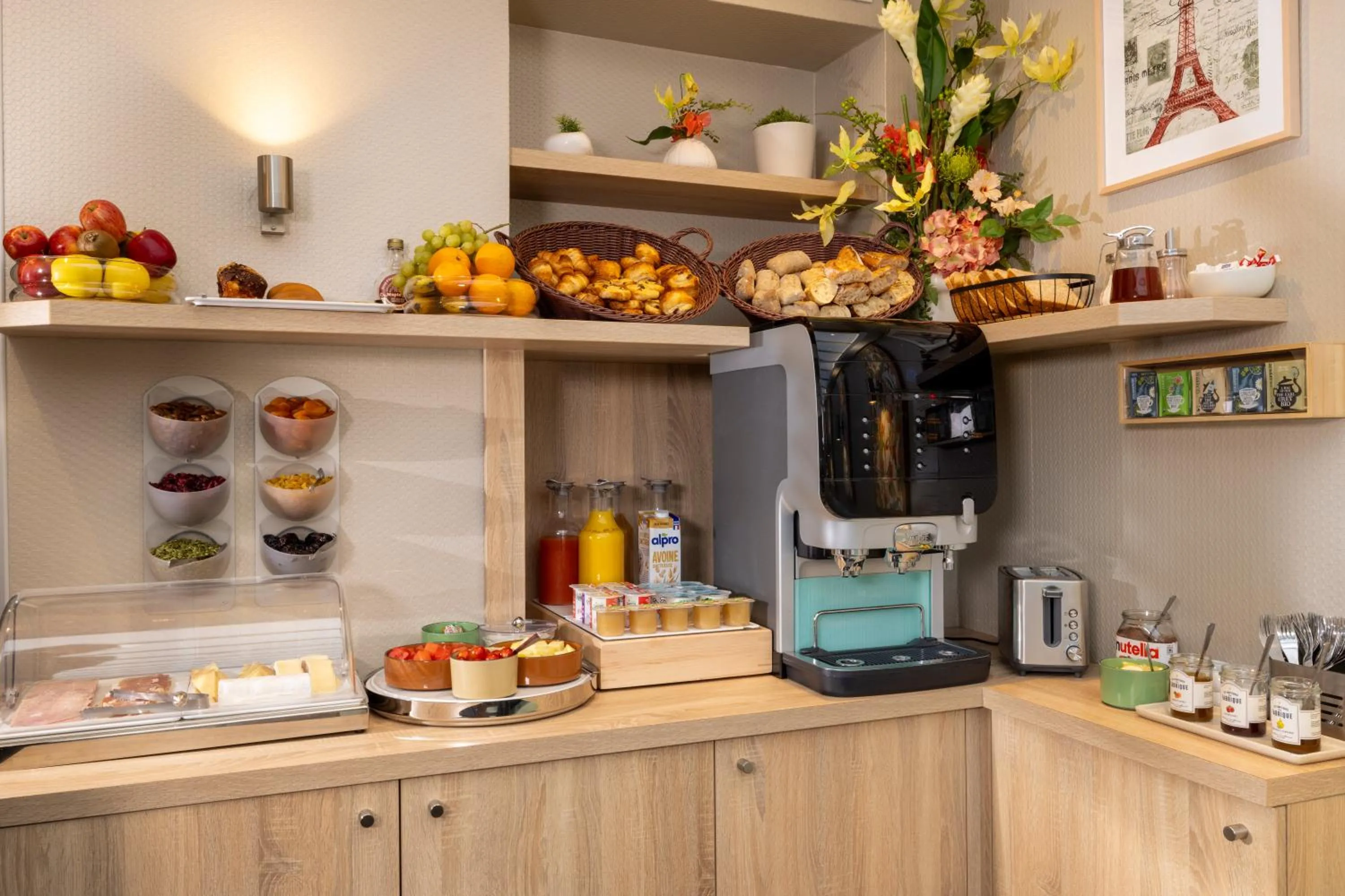 Breakfast in Jack's Hotel