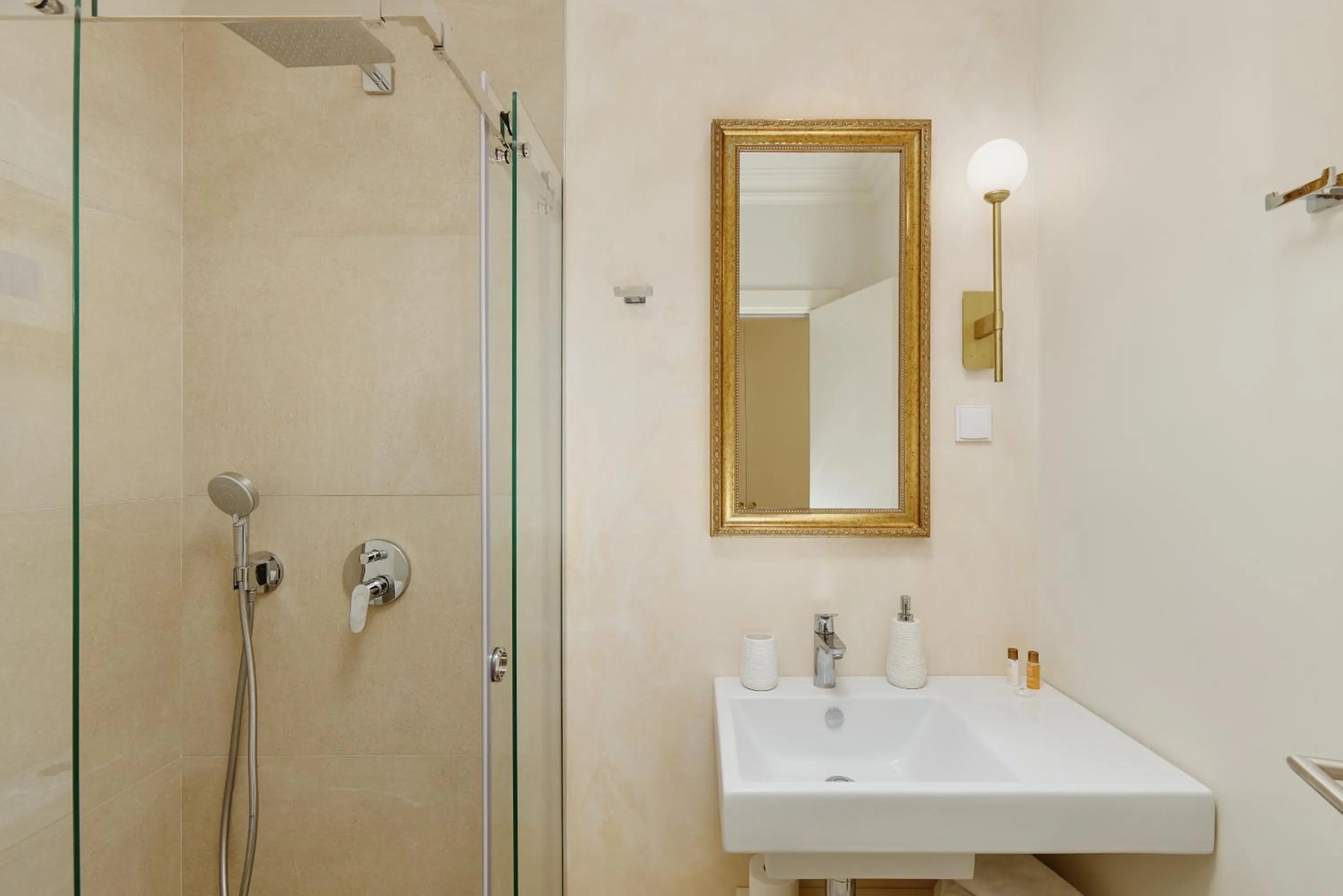 Shower in Vila Perast Boutique Hotel