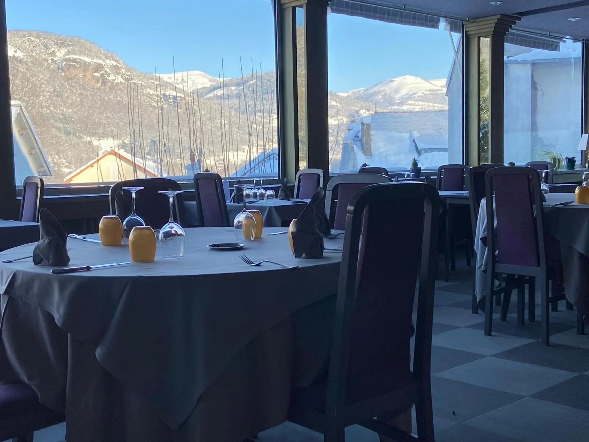 Restaurant/places to eat in Logis Hôtel restaurant Bel Horizon