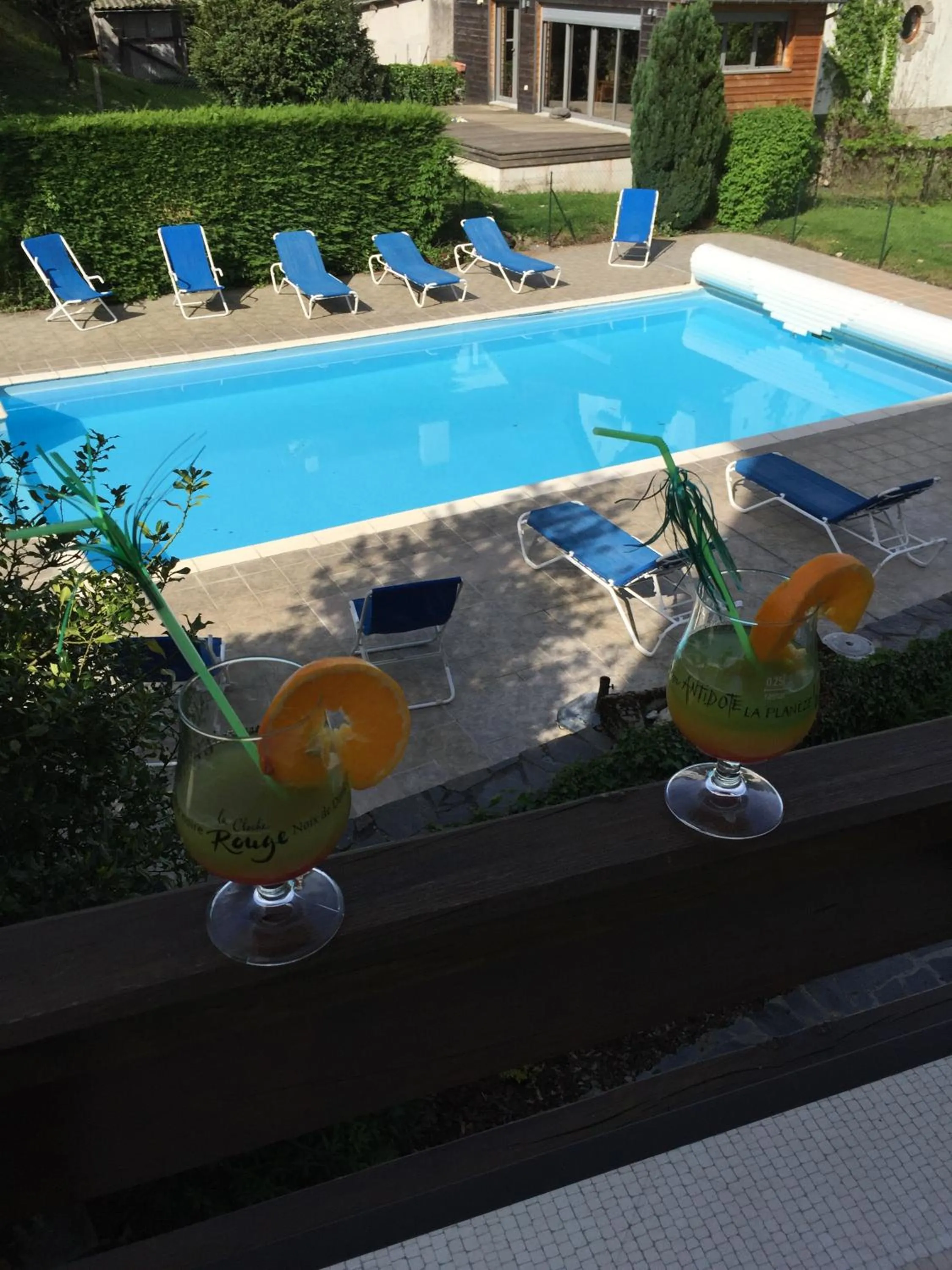 Swimming pool in Logis Hôtel restaurant Bel Horizon