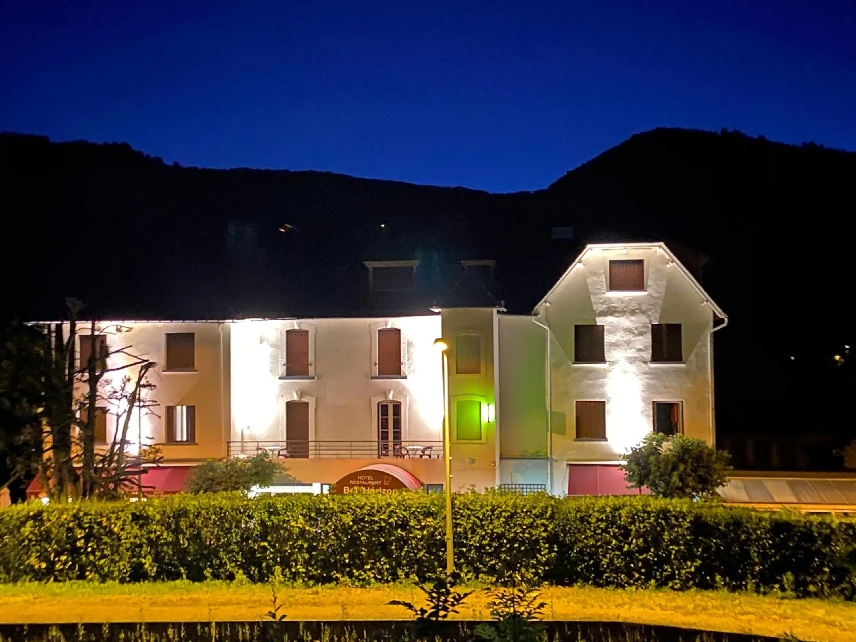 Property building in Logis Hôtel restaurant Bel Horizon