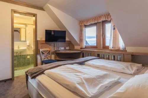 Hotel Krvavec