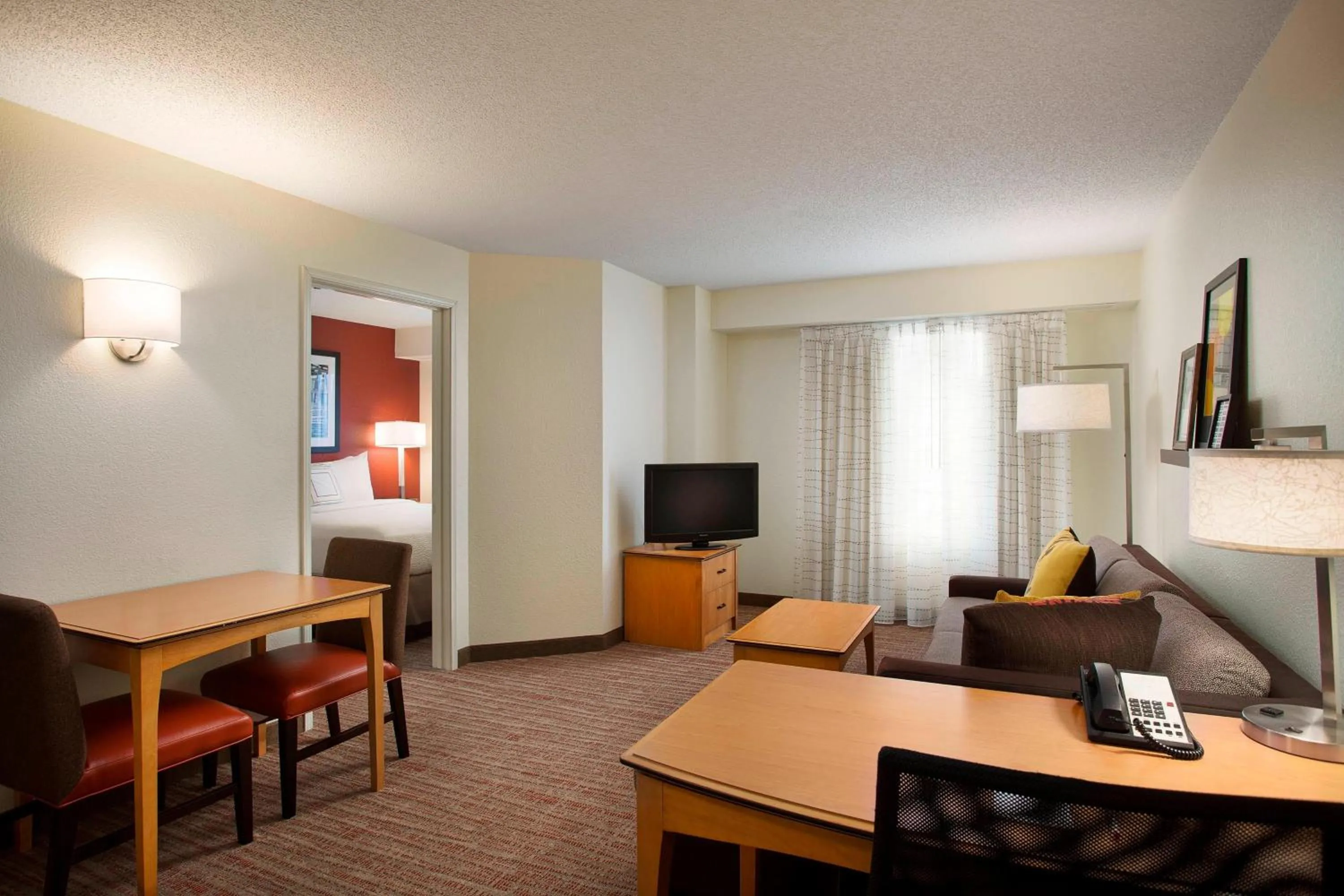 Living room in Residence Inn by Marriott Detroit / Novi