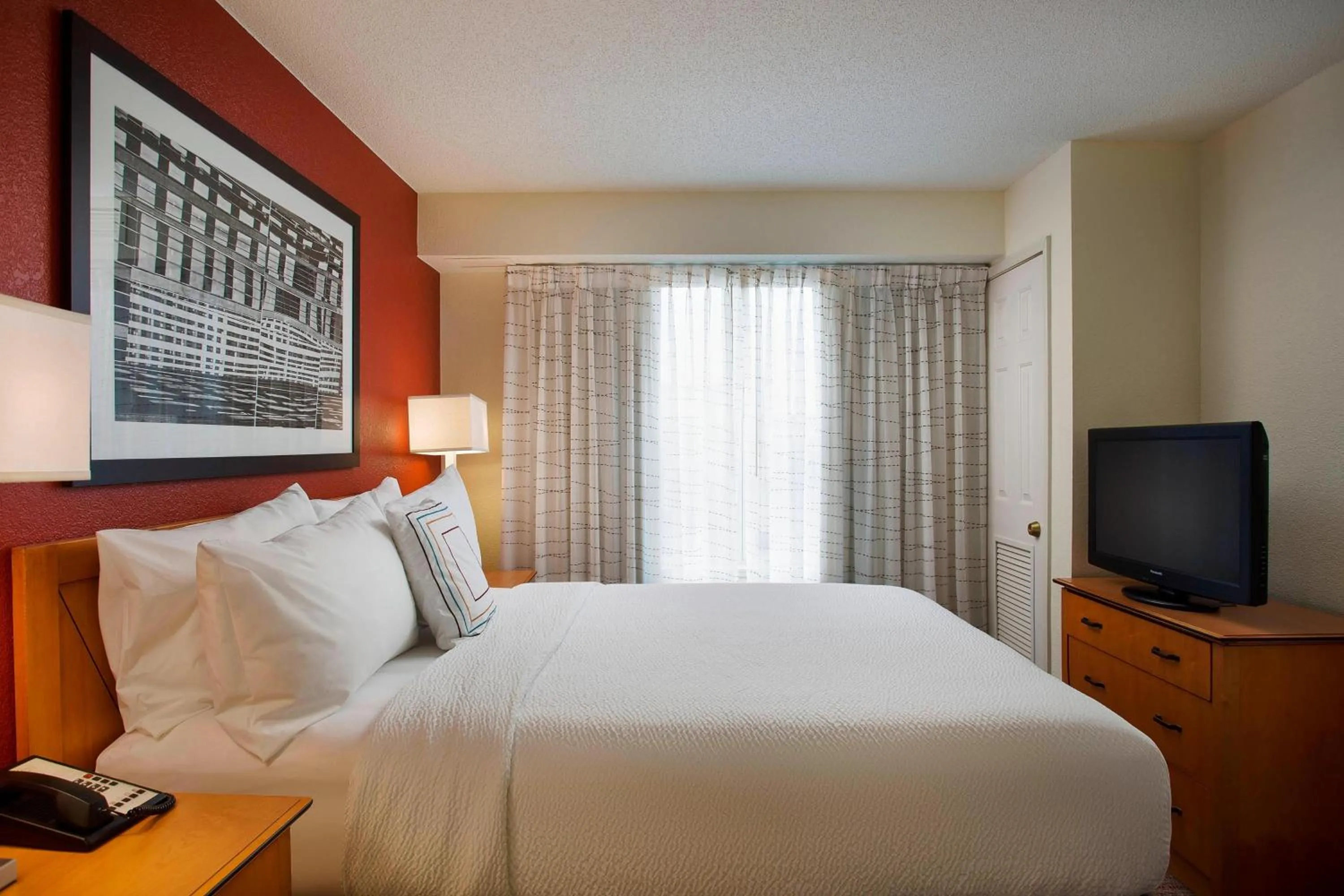 Bedroom, Bed in Residence Inn by Marriott Detroit / Novi