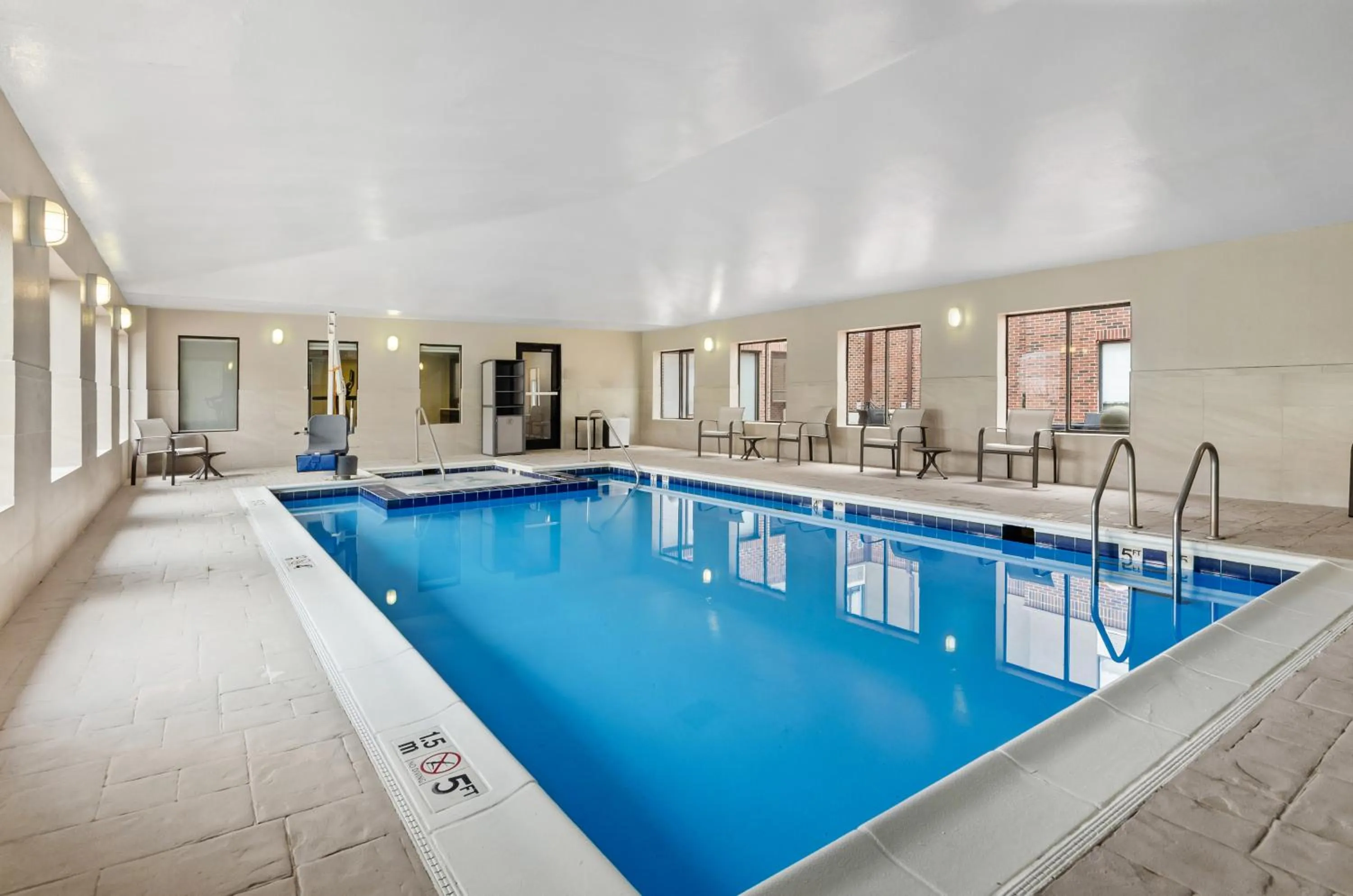 Swimming pool in Holiday Inn Express Princeton/I-77 by IHG